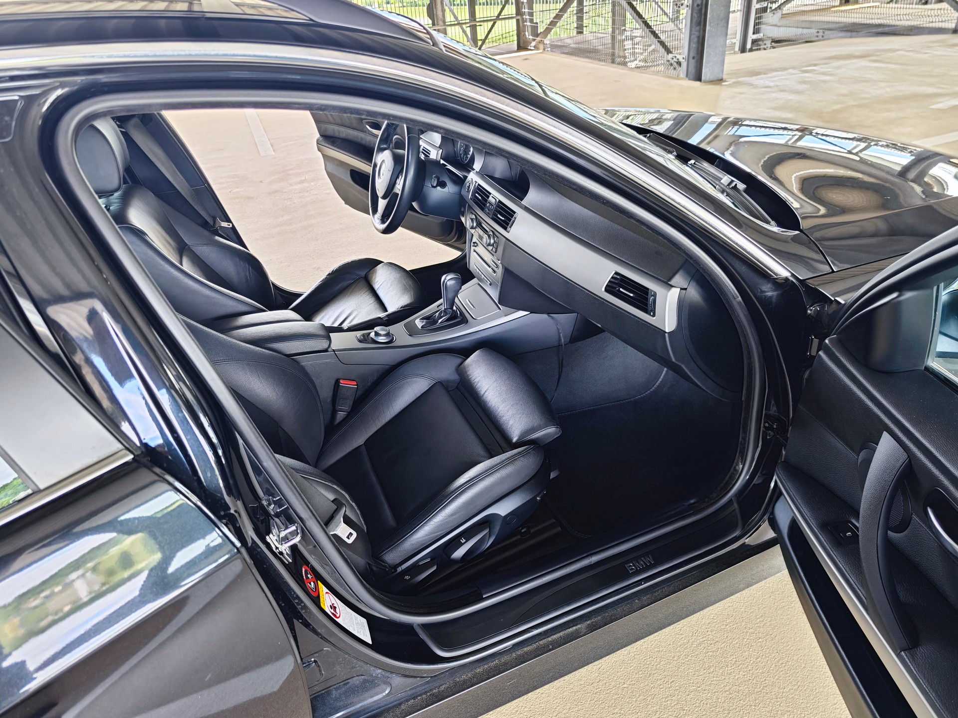 BMW 330xd-image-11
