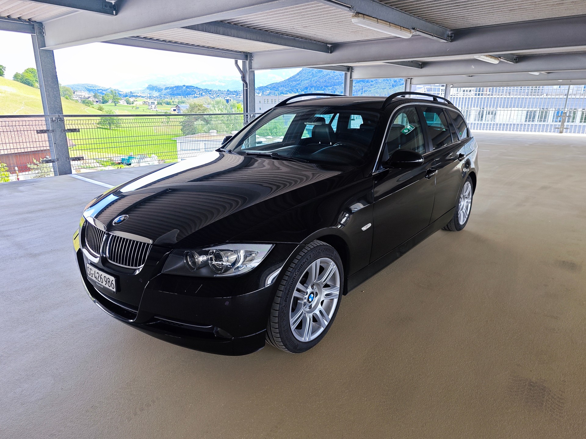BMW 330xd-image-2