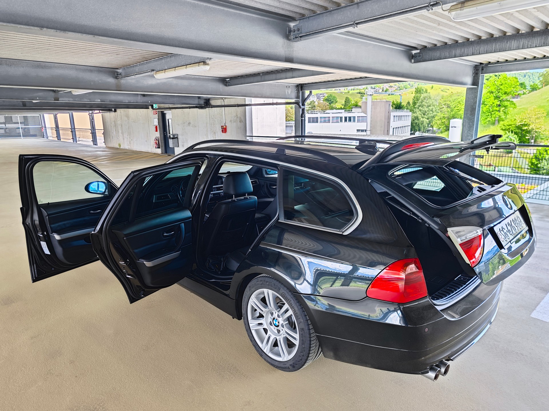 BMW 330xd-image-7