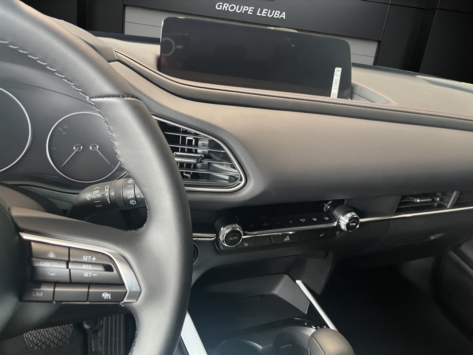 MAZDA CX-30 SKYACTIV-X 186 M Hybrid Homura AWD AT-image-10