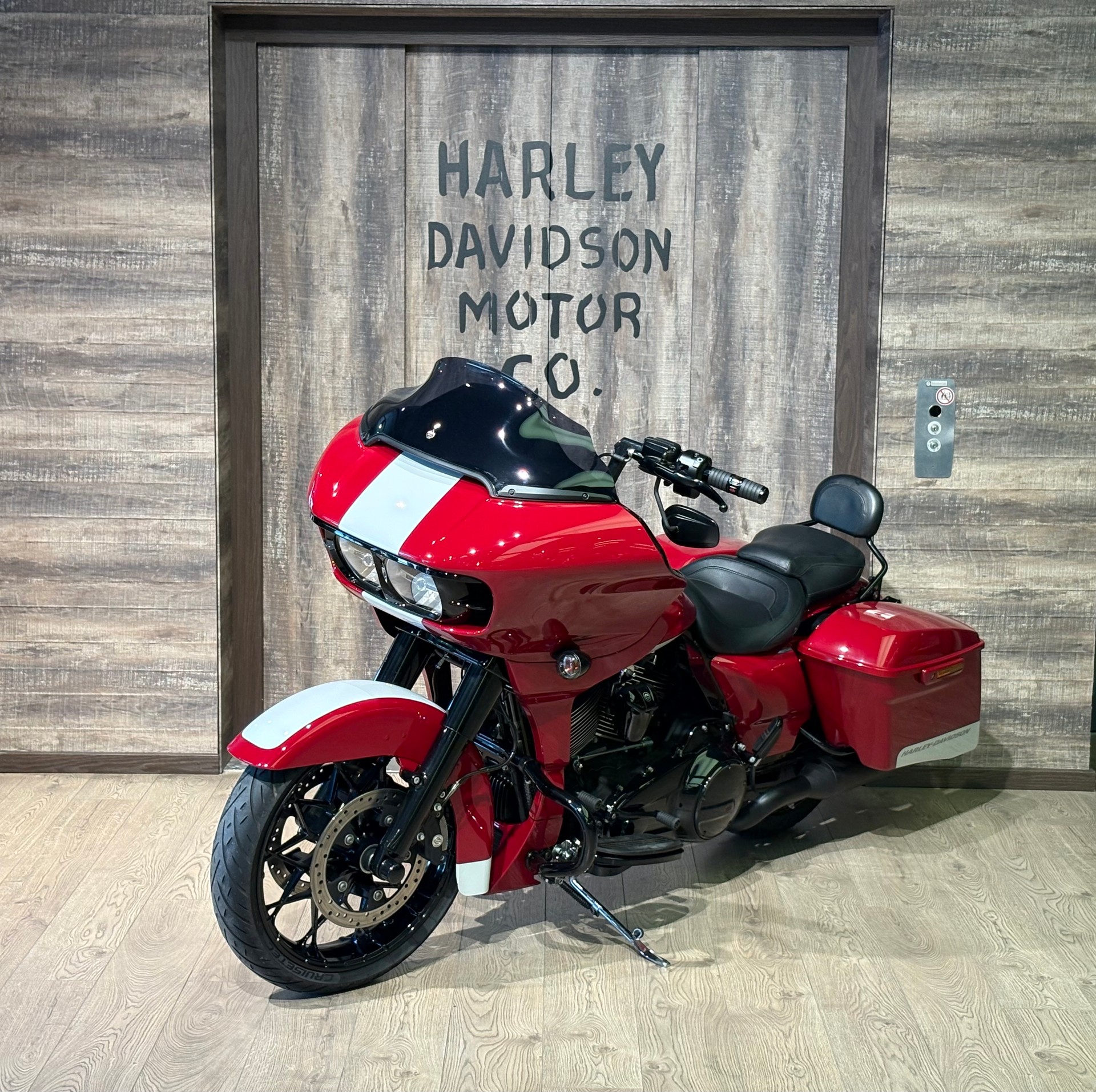 HARLEY-DAVIDSON FLTRXS Road Glide Special 114 ABS-showroom-element-2