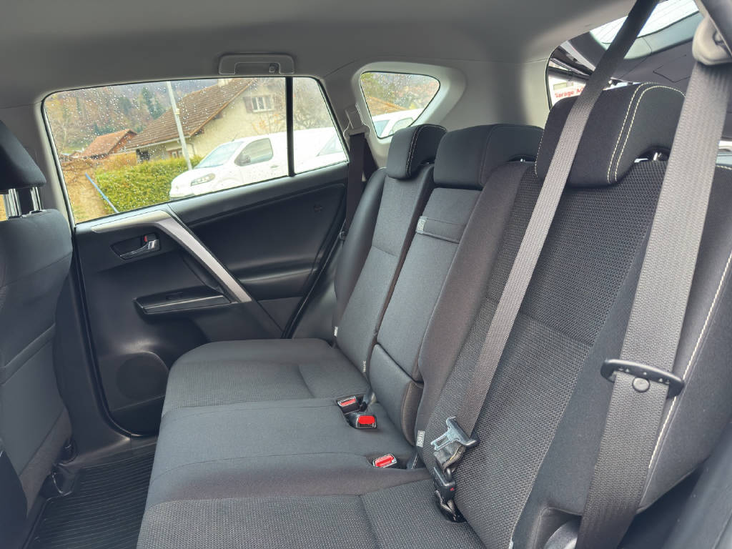 TOYOTA RAV-4 2.5 HSD Sol-image-14