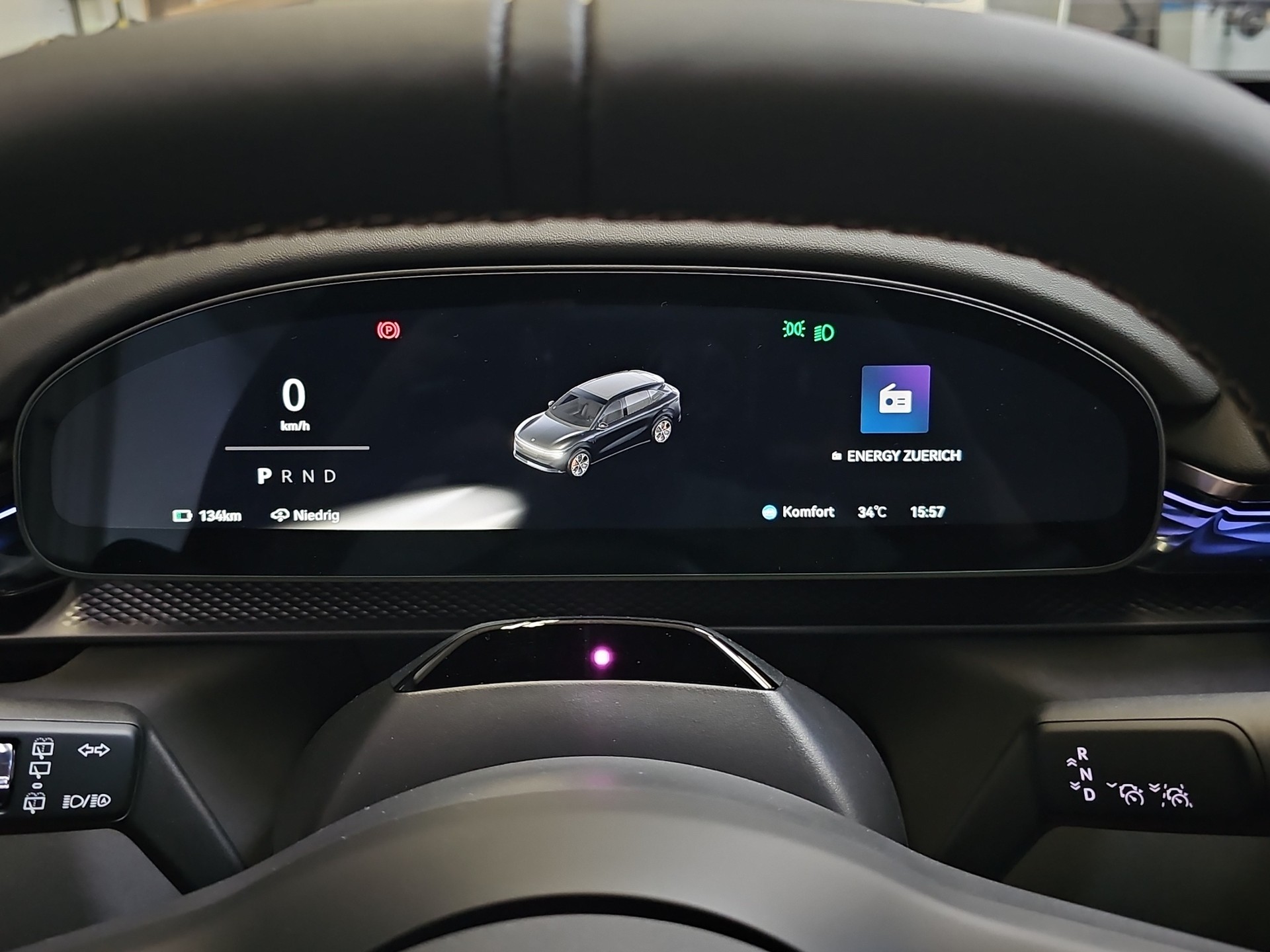 ZEEKR 7X 100kWh Privilege AWD Cockpit + Comfort Paket-image-13
