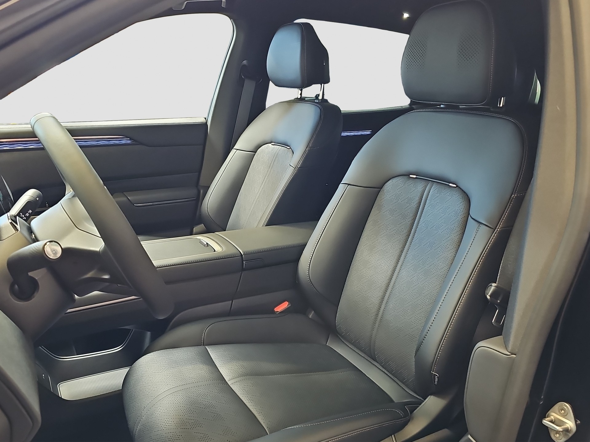 ZEEKR 7X 100kWh Privilege AWD Cockpit + Comfort Paket-image-7