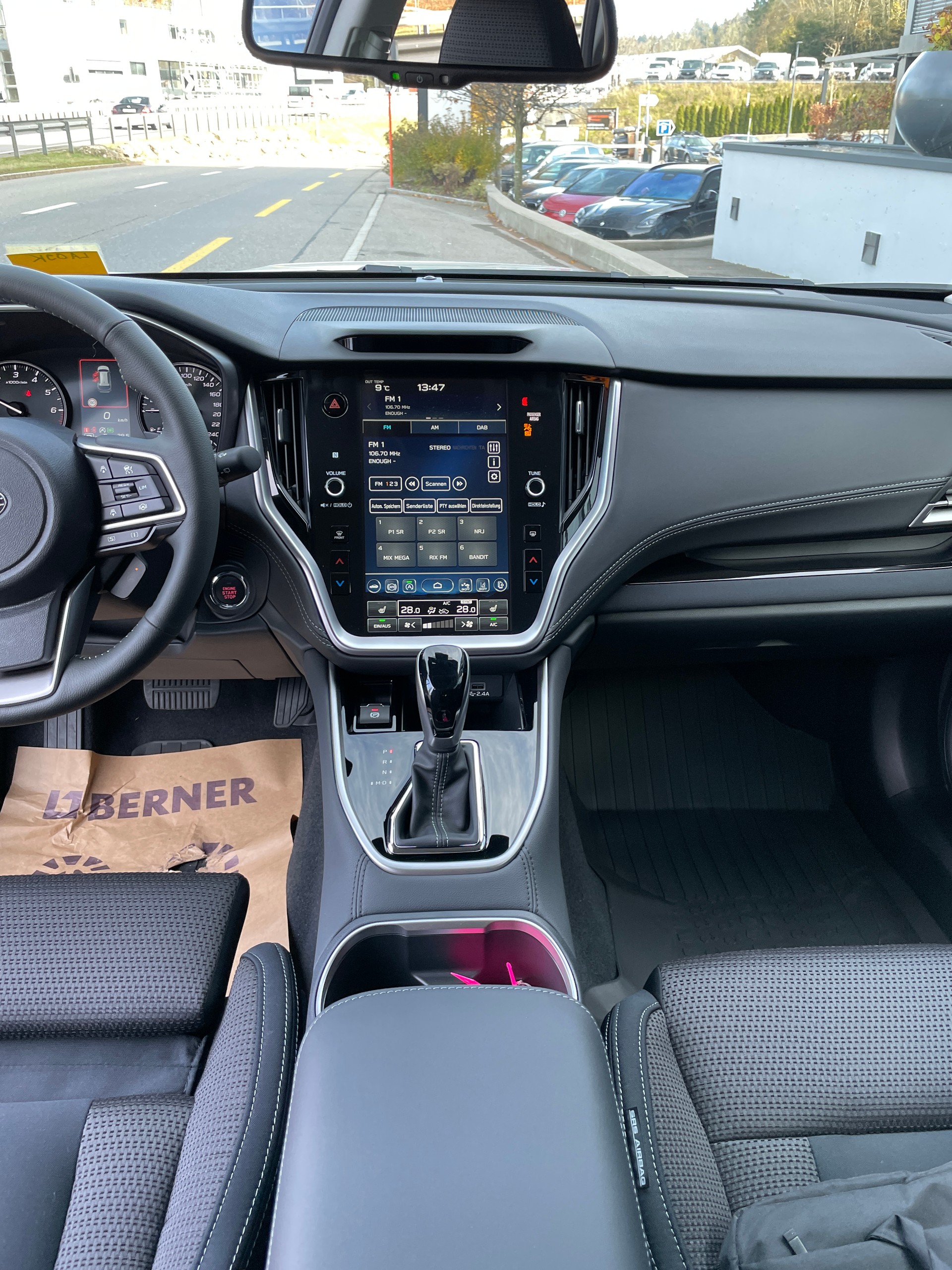 SUBARU Outback 2.5i Advantage AWD Lineartronic-image-17
