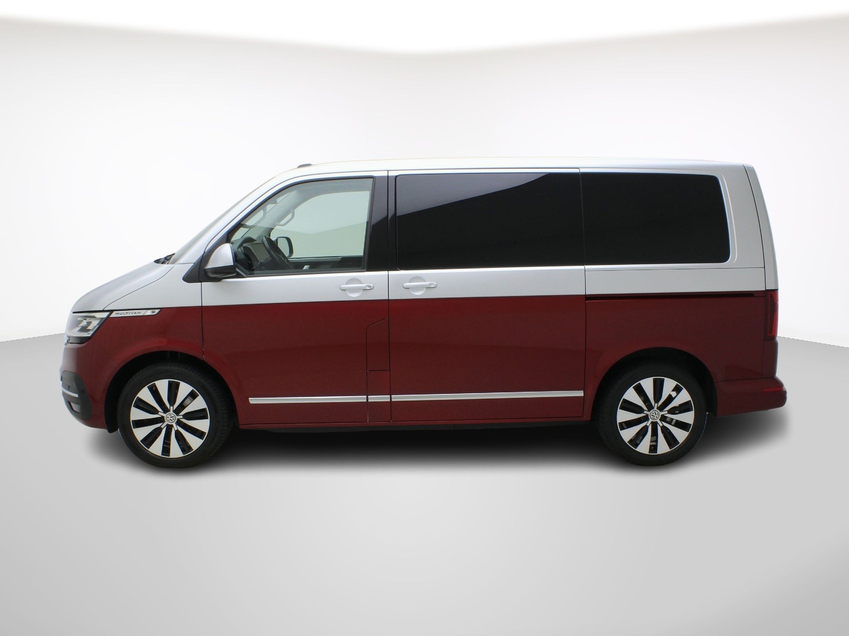 VW T6.1 Multivan 2.0 TDI DSG Family 4Motion-image-2