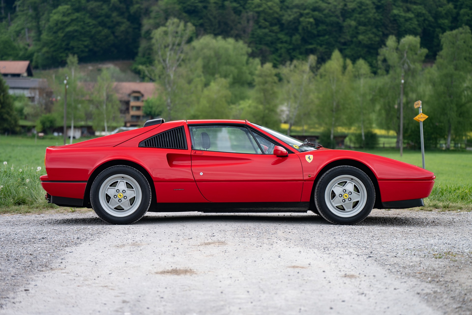 FERRARI 328 GTS-image-5
