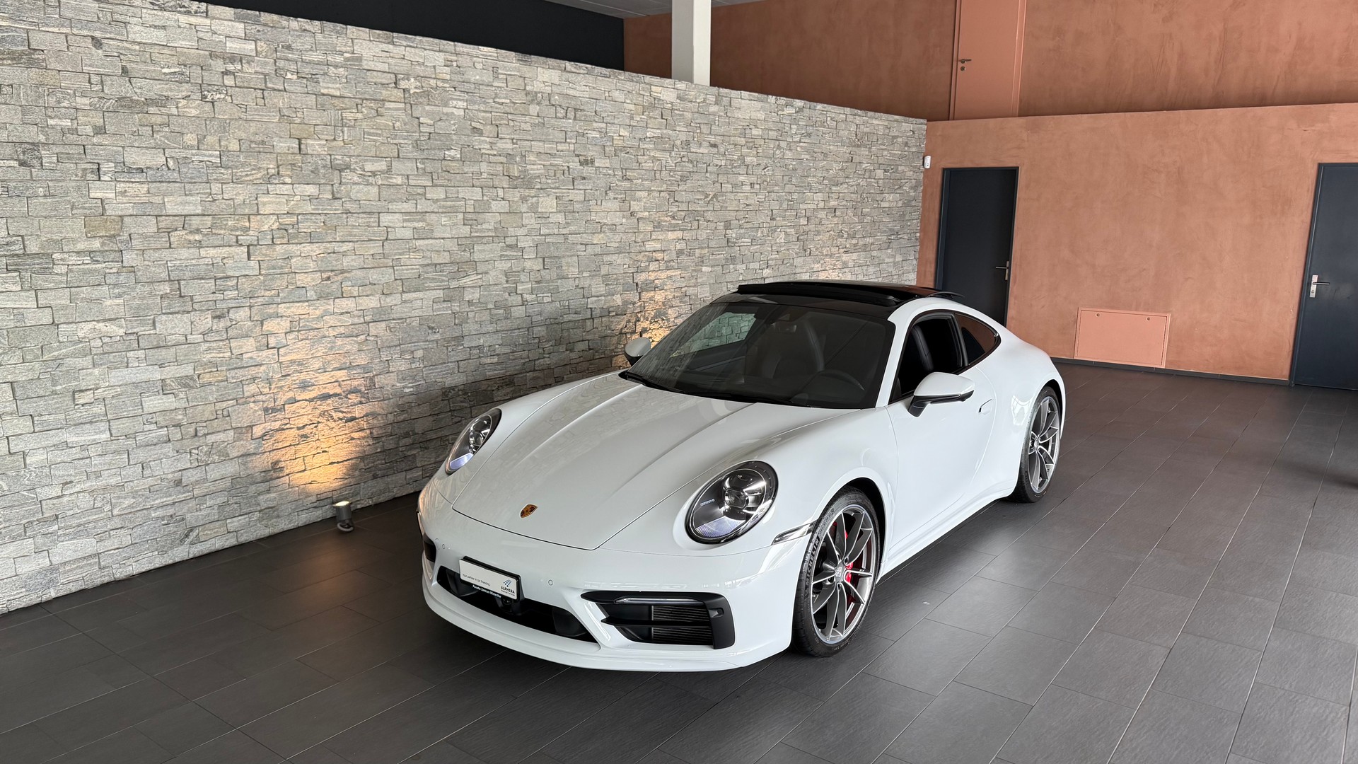 PORSCHE 911 Carrera 4S PDK Sport Design Paket