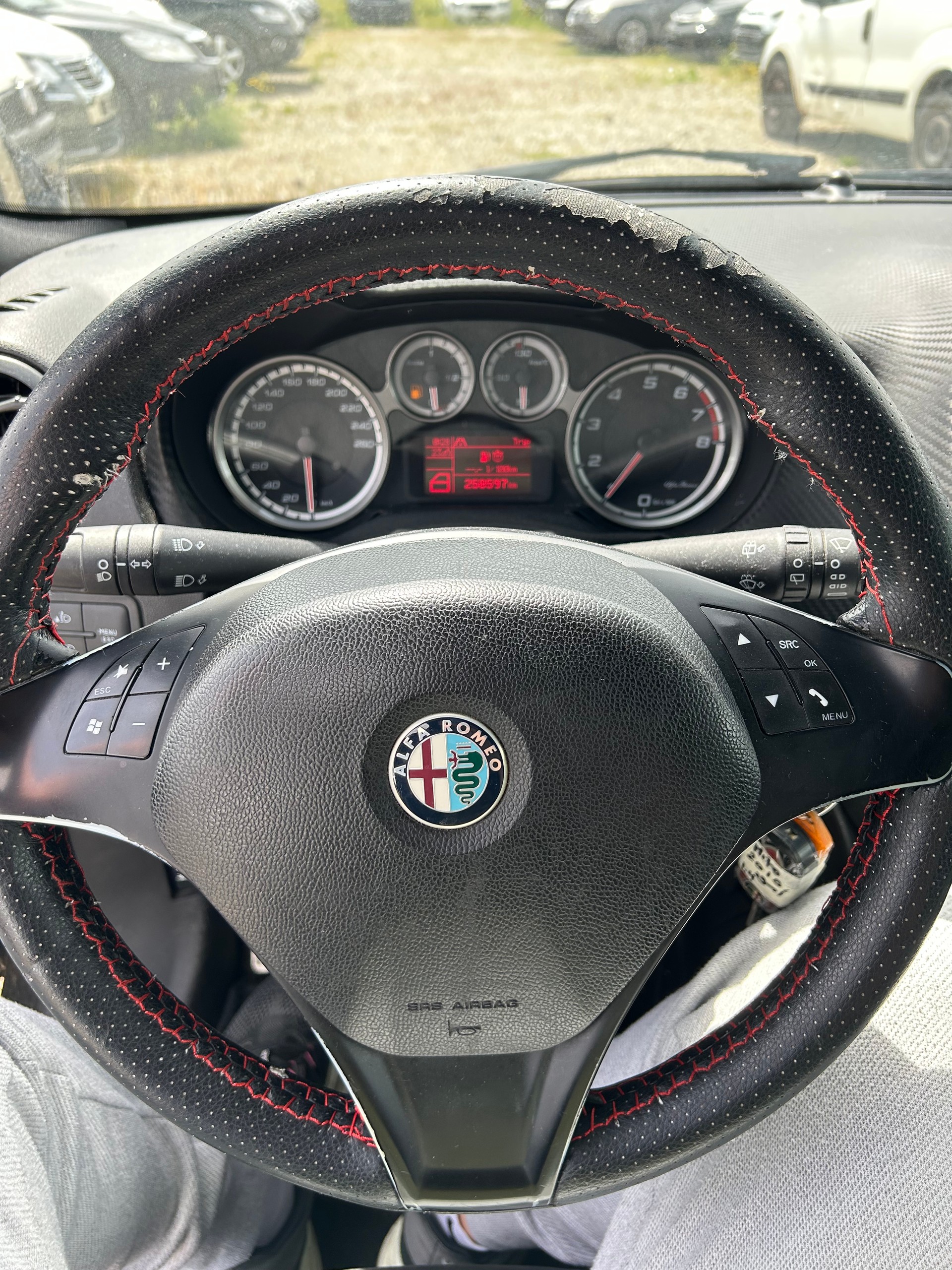 ALFA ROMEO MiTo 1.4 TB Quadrifoglio Verde-image-8