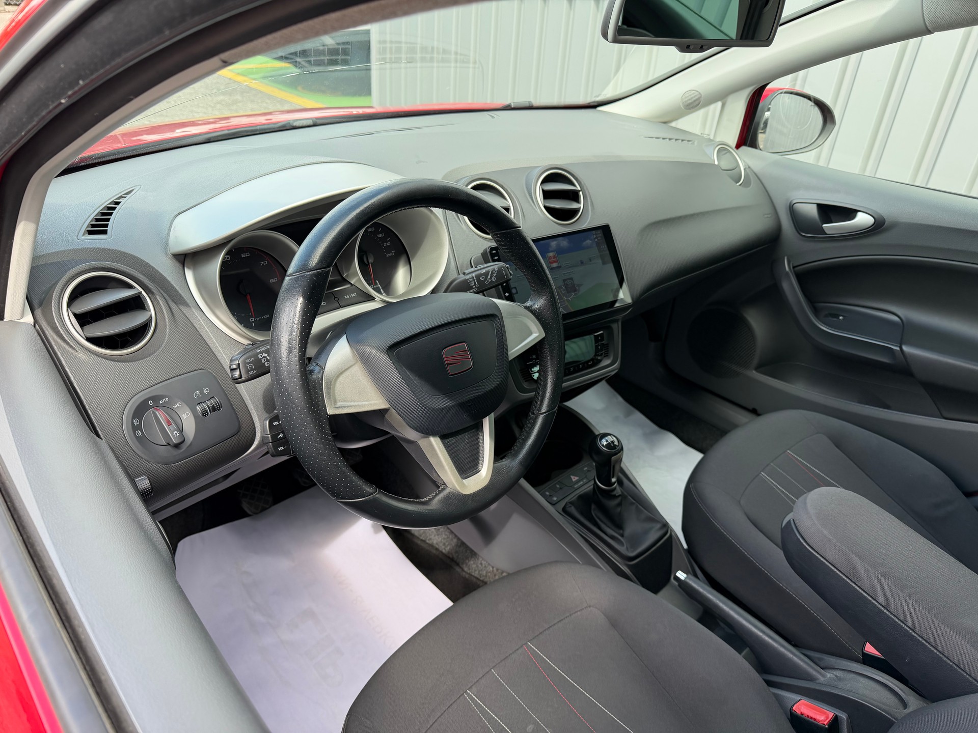 SEAT Ibiza ST 1.2 TSI COPA Style-image-8