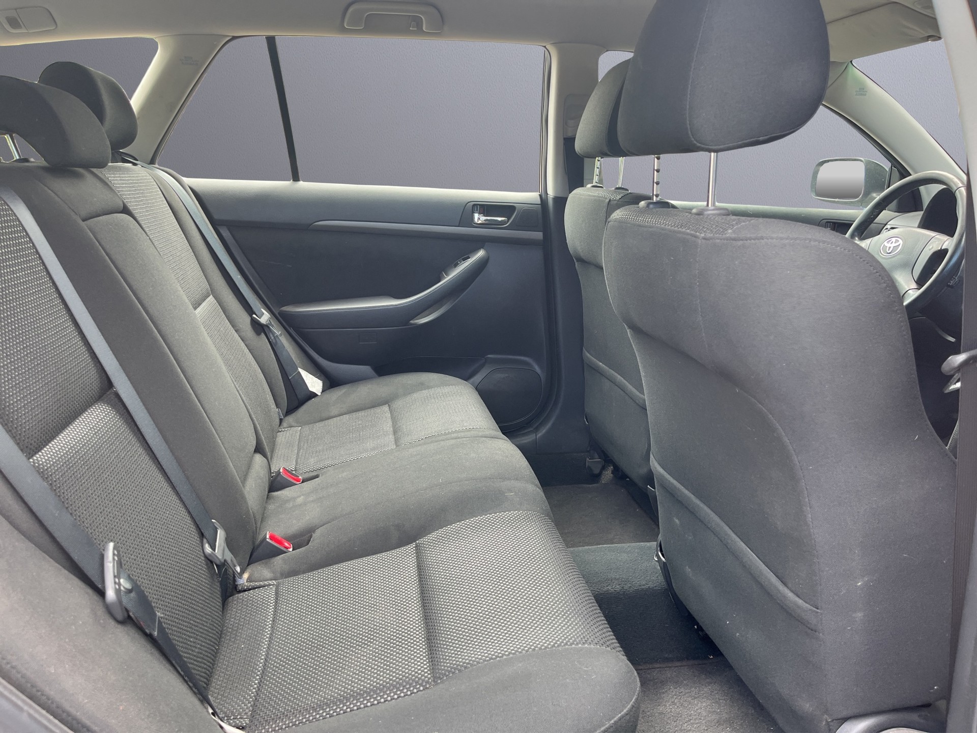 TOYOTA Avensis 2.4 D4 VVT-i Linea Sol Prem. T-Step5-image-14