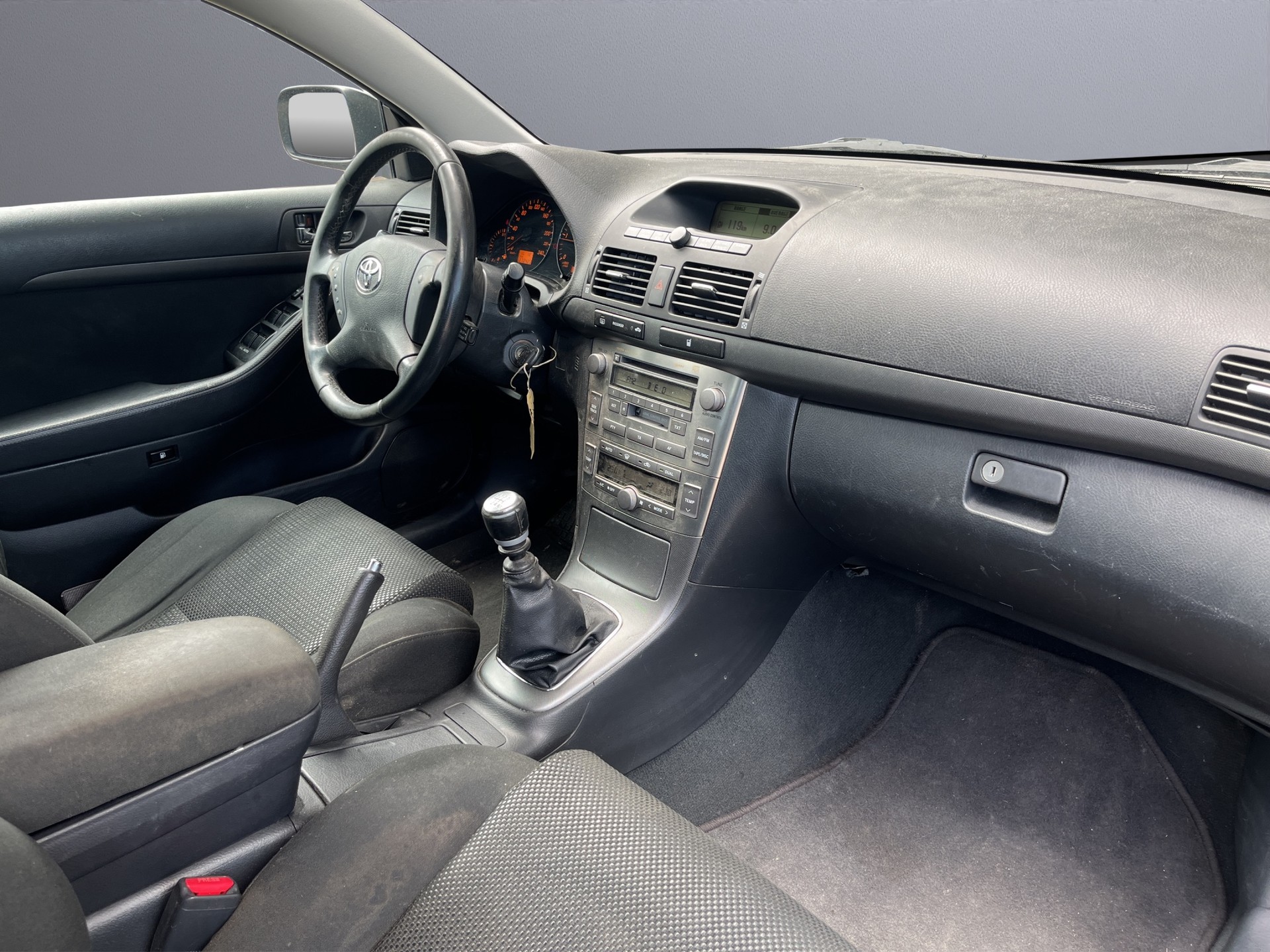 TOYOTA Avensis 2.4 D4 VVT-i Linea Sol Prem. T-Step5-image-12