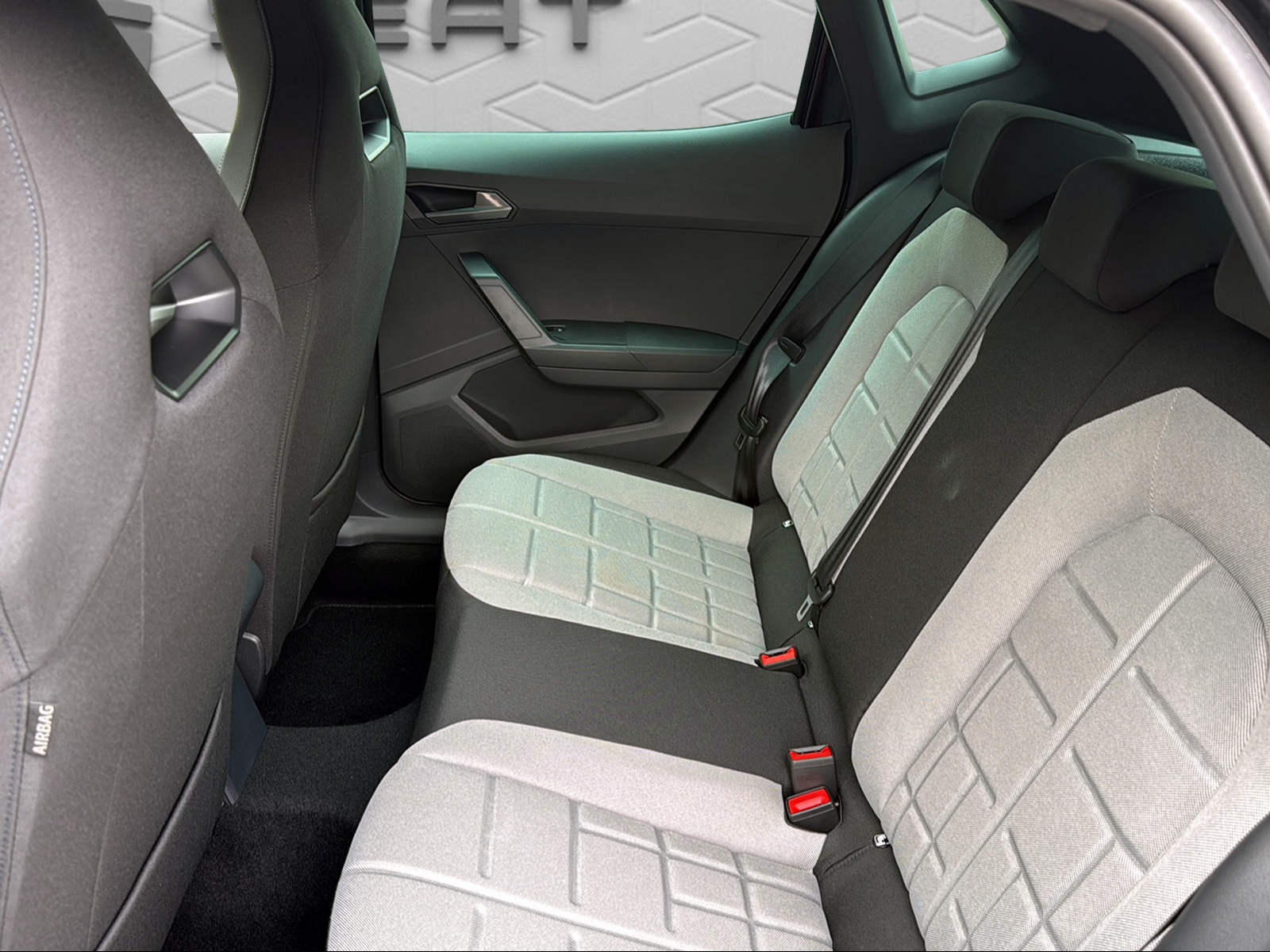 SEAT Ibiza 1.0 EcoTSI Move FR DSG-image-12