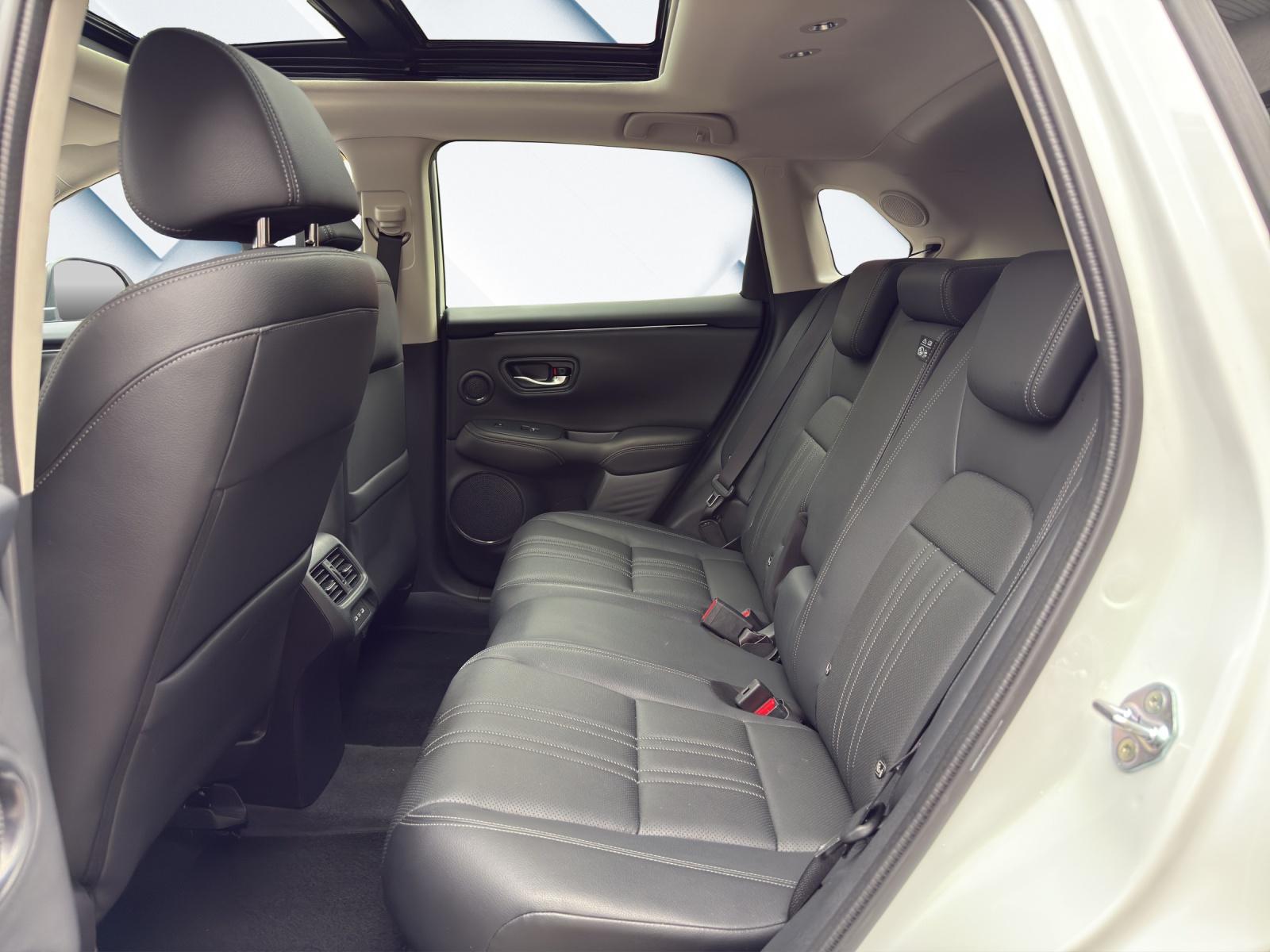 HONDA ZR-V 2.0 i-MMD Advance-image-9