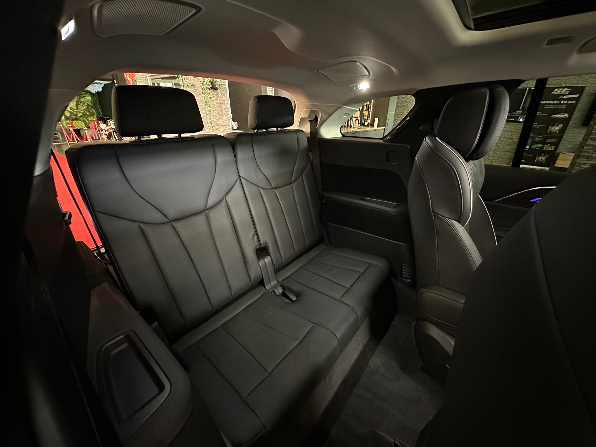 HONGQI E-HS9 Exclusive 99 kWh-image-17