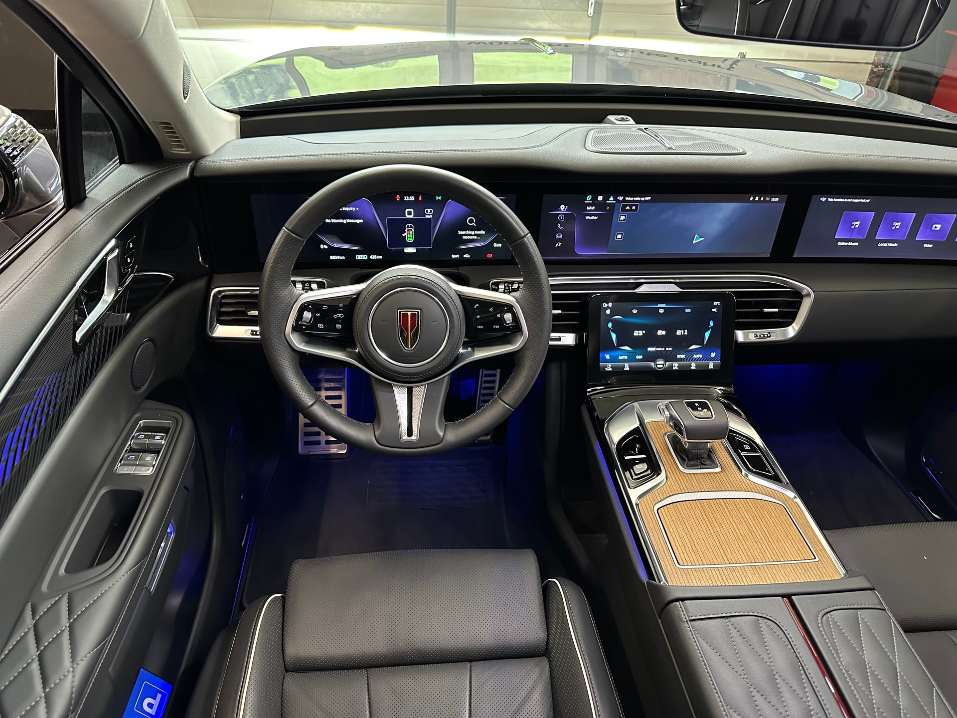 HONGQI E-HS9 Exclusive 99 kWh-image-9