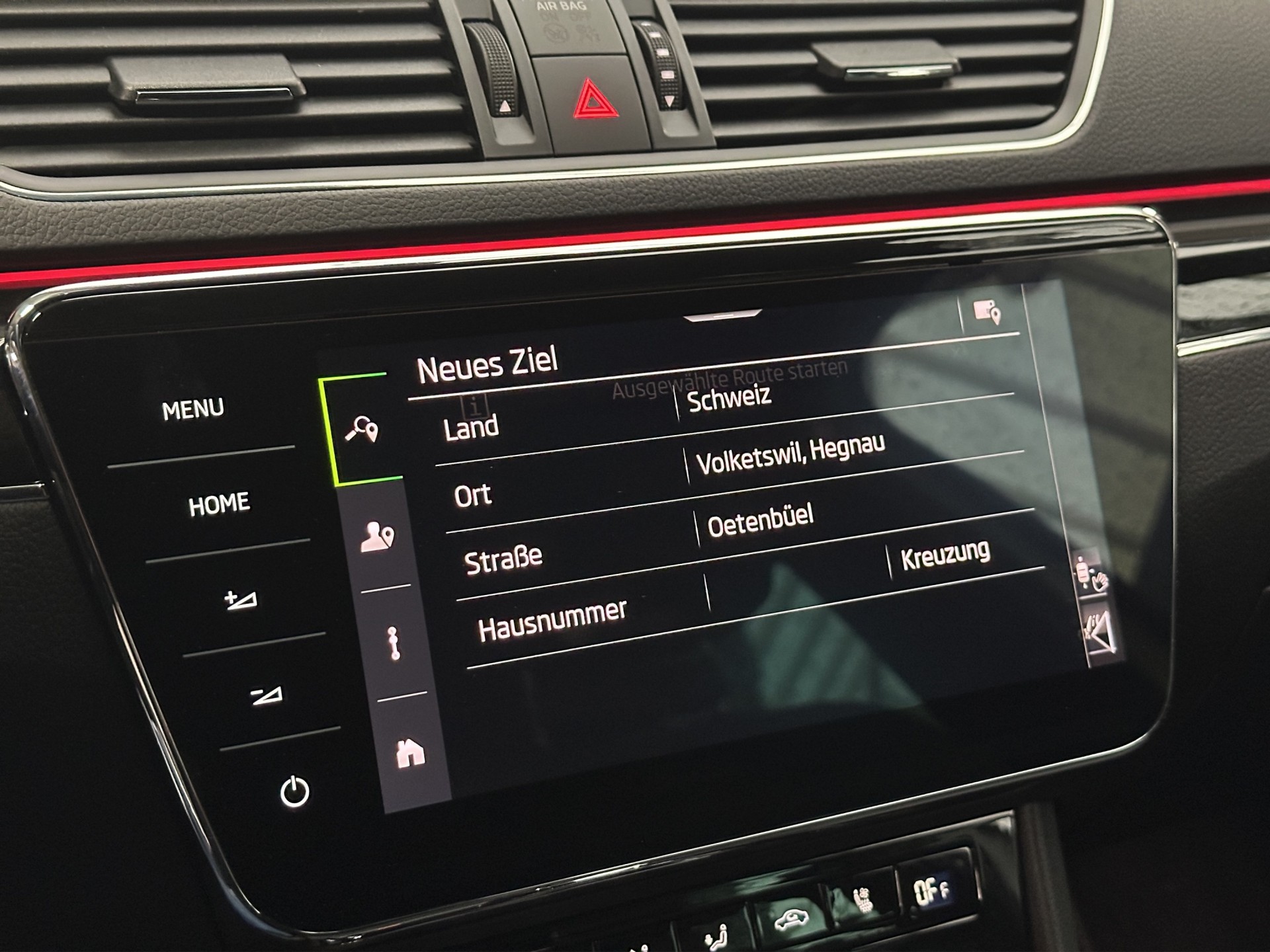 SKODA Superb 2.0 TSI L&K DSG-image-13