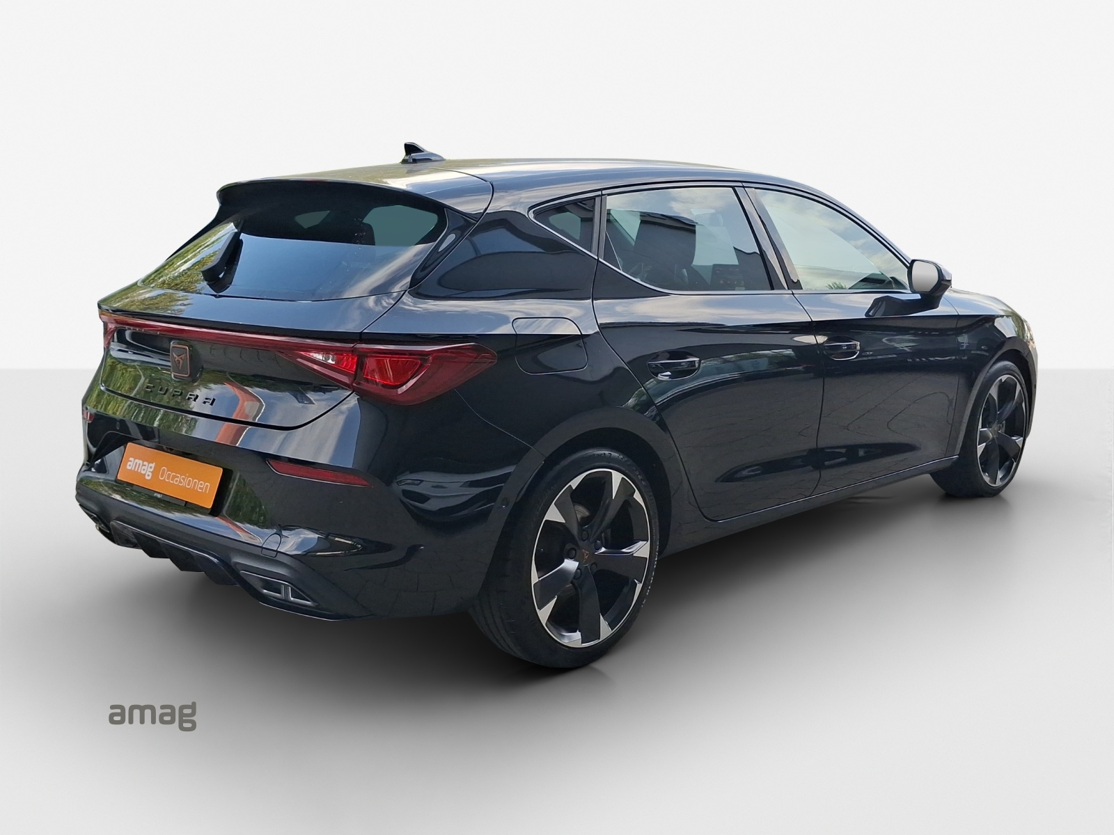 CUPRA LEON 2.0 TSI Inicio DSG-image-4