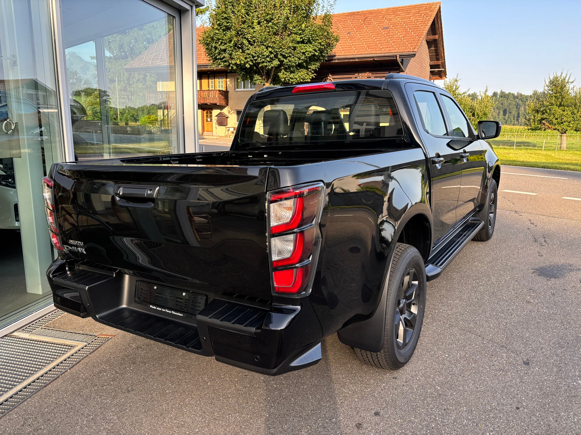 ISUZU D-MAX 1.9 CrewCab N60 Nitro Sport 4x4-image-3