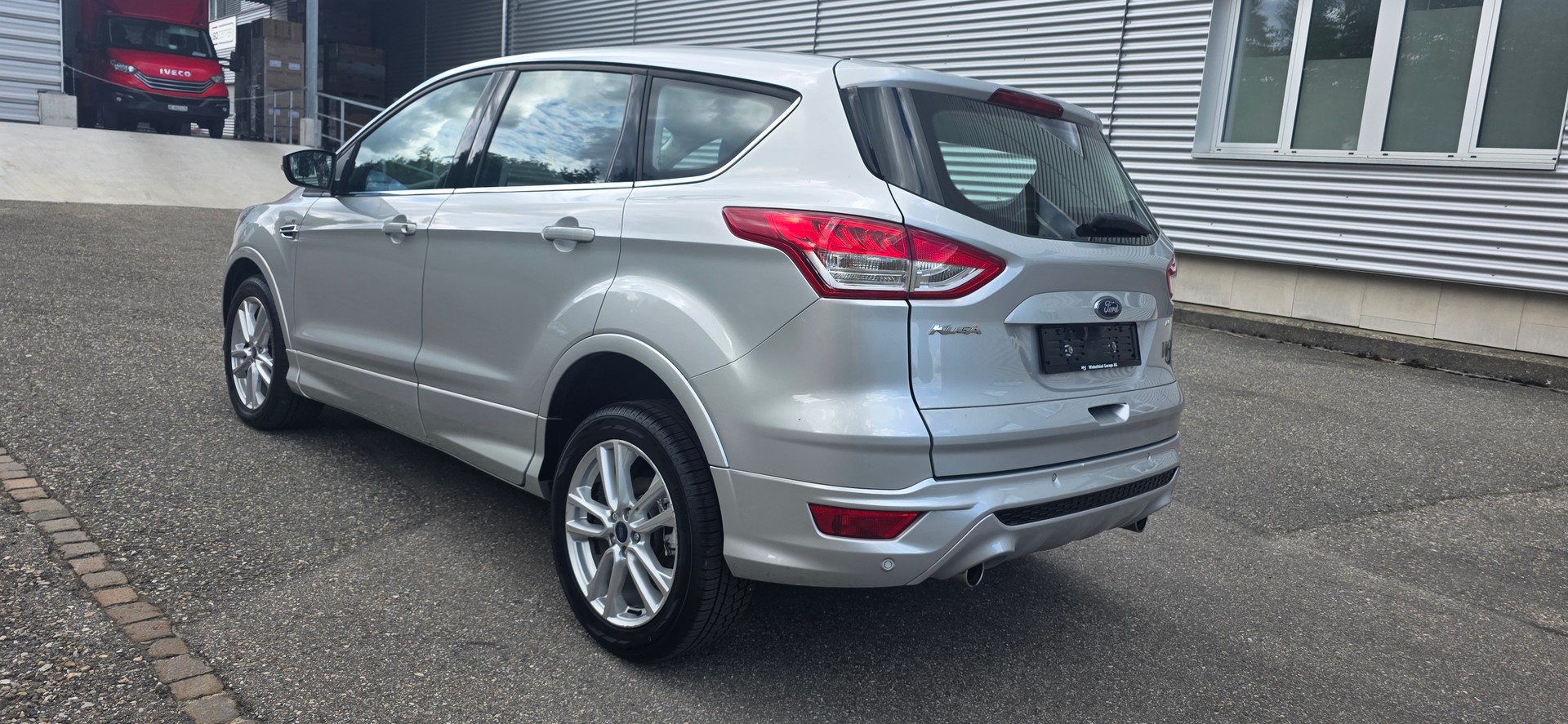 FORD Kuga 2.0 TDCi Freetech 4WD PowerShift-image-2