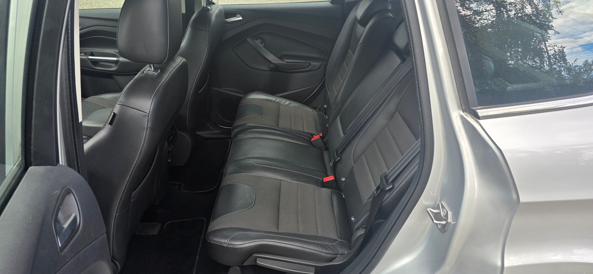 FORD Kuga 2.0 TDCi Freetech 4WD PowerShift-image-8