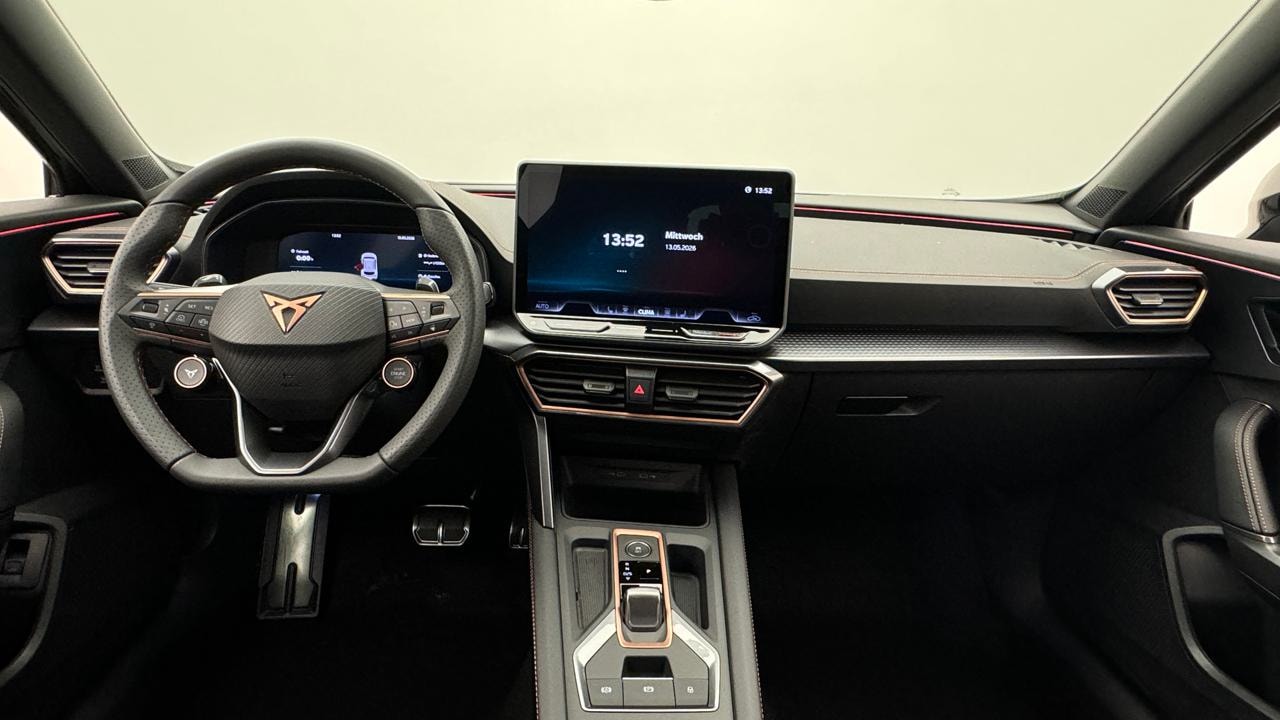 CUPRA Formentor 2.0TSI VZ Black Edtion-image-5