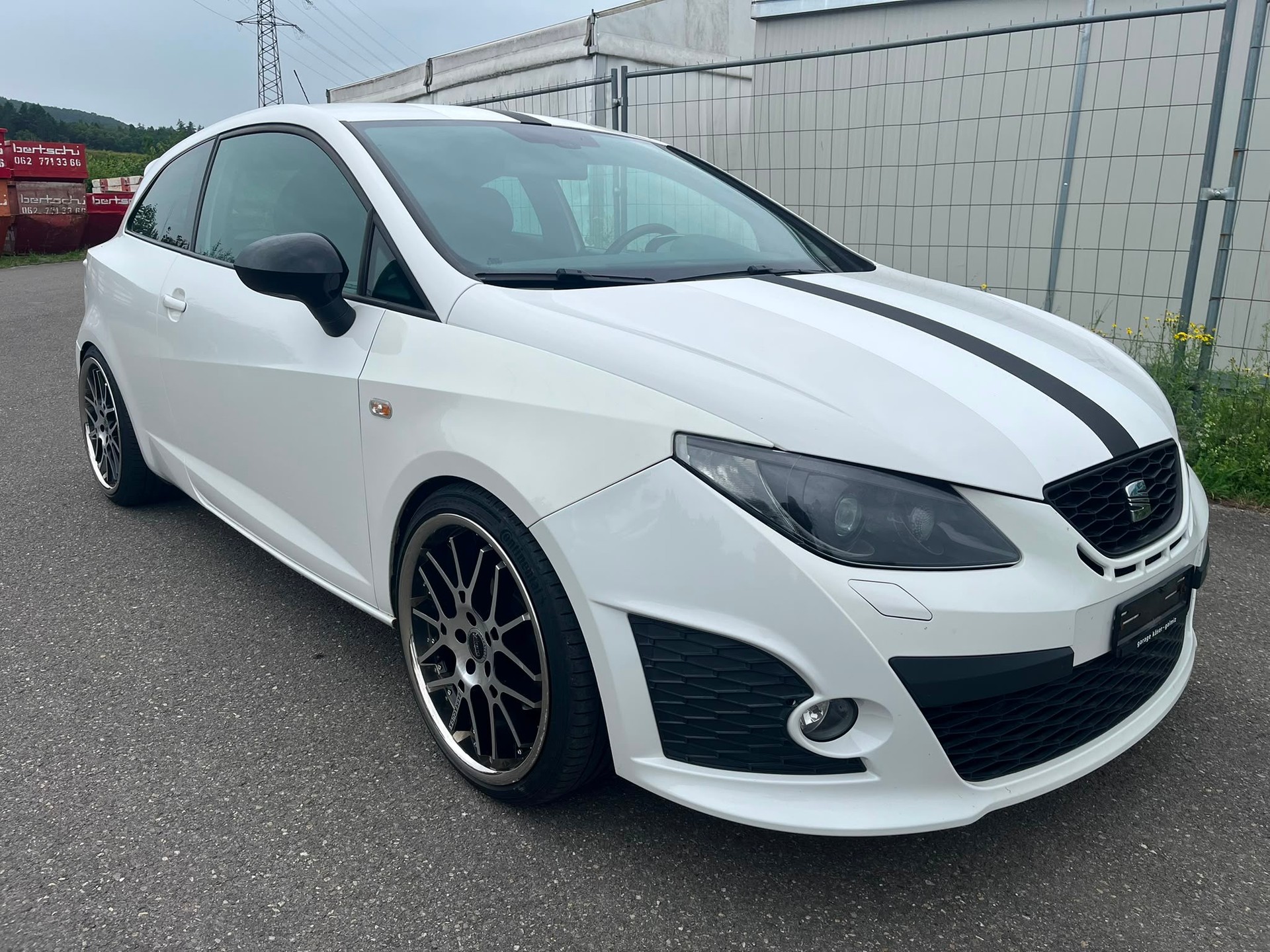 SEAT Ibiza SC 1.4 TSI Cupra DSG-image-2