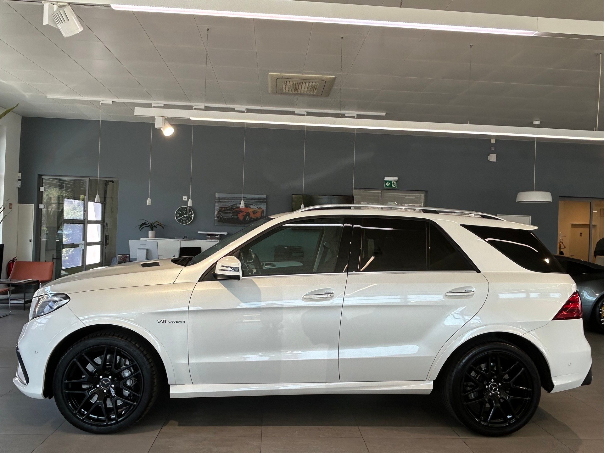 MERCEDES-BENZ GLE 63 AMG 4Matic Speedshift Plus 7G-Tronic-image-5