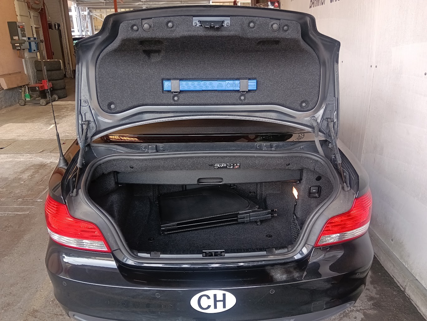 BMW 125i Cabrio Steptronic-image-11
