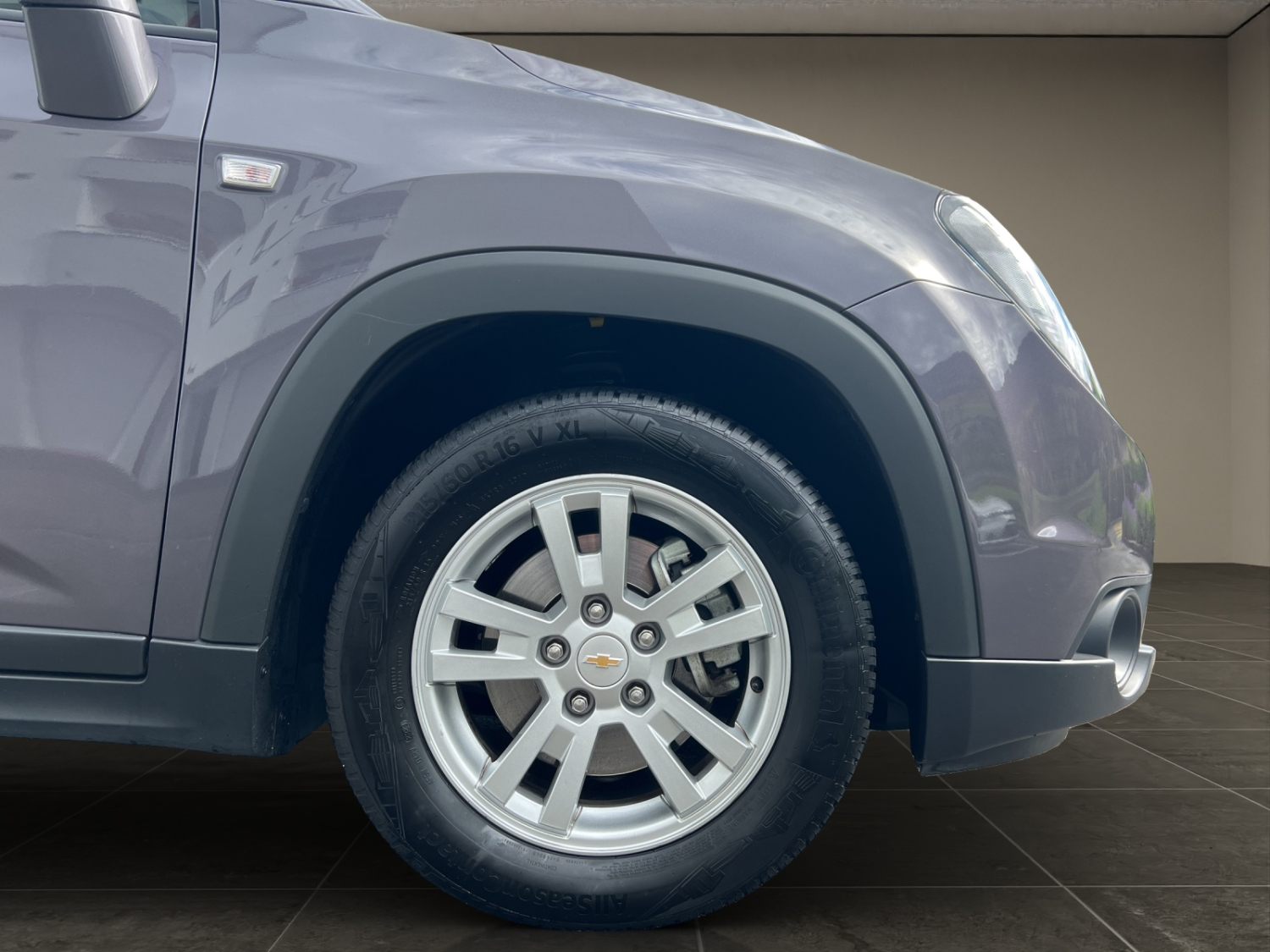 CHEVROLET Orlando 2.0 VCDi LS-image-25