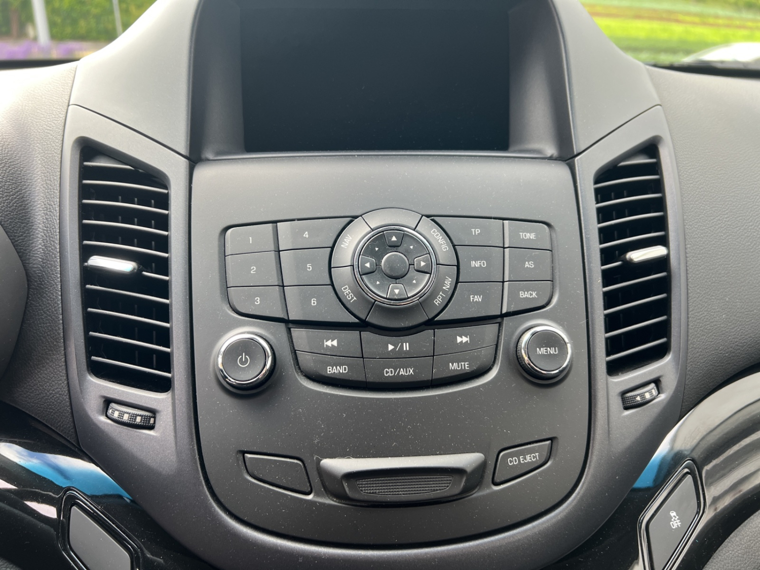 CHEVROLET Orlando 2.0 VCDi LS-image-15