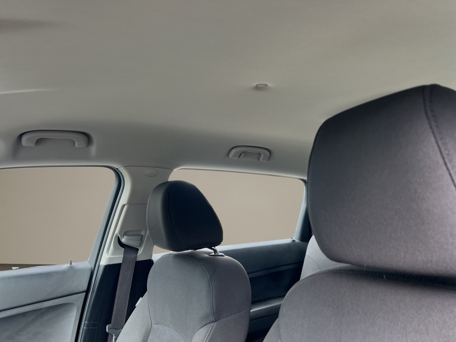 CHEVROLET Orlando 2.0 VCDi LS-image-18
