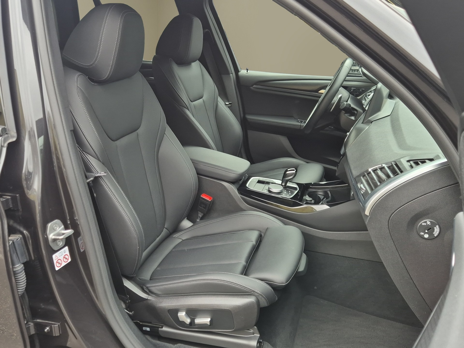 BMW X3 xDrive 30e M Sport-image-15