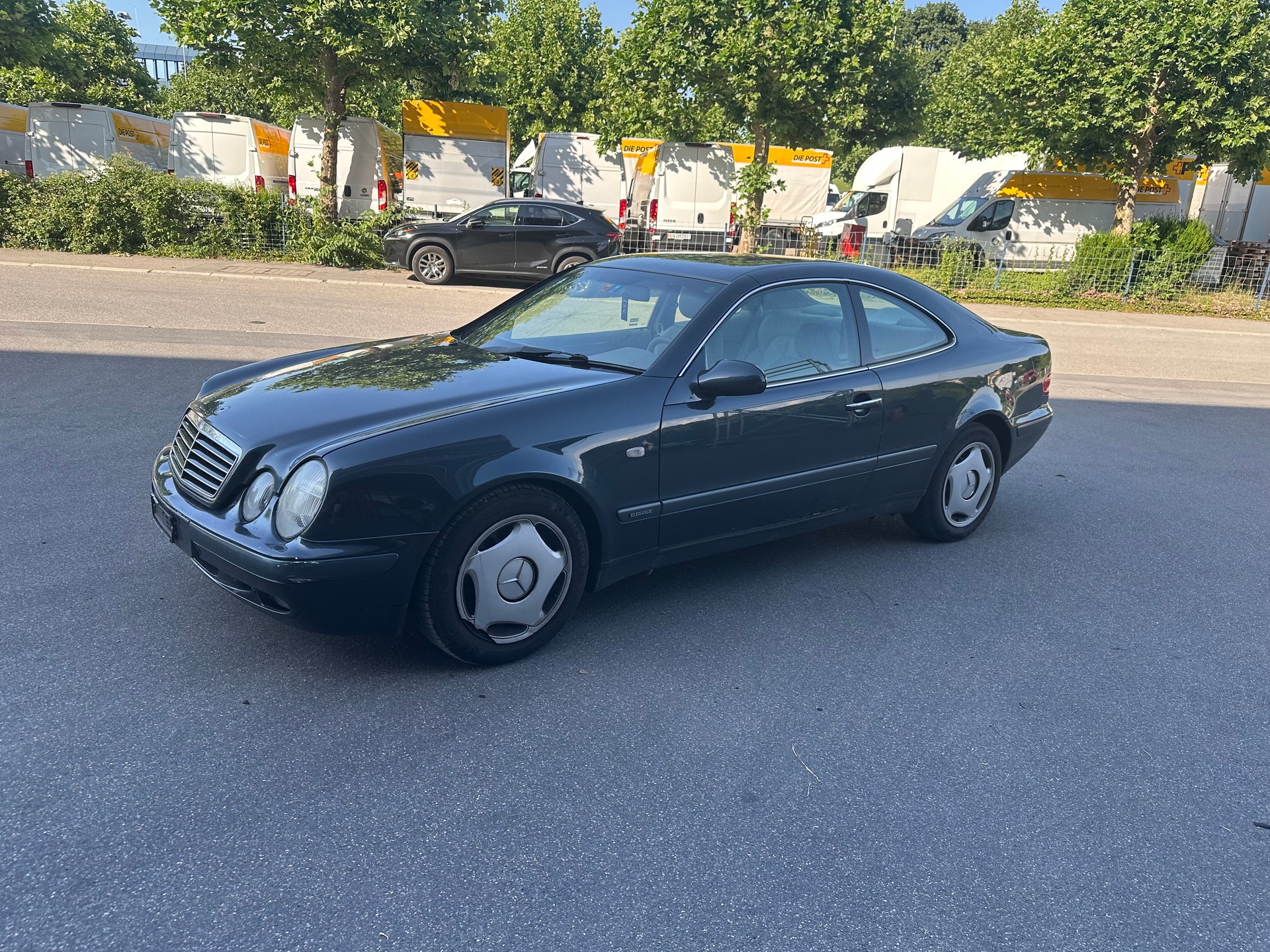 MERCEDES-BENZ CLK 320 Elégance Automatic-image-14