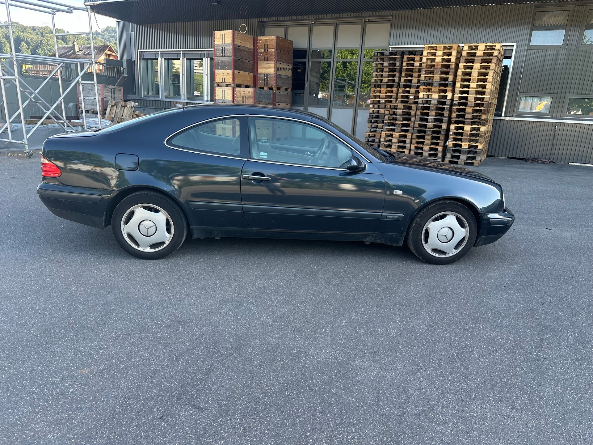 MERCEDES-BENZ CLK 320 Elégance Automatic-image-4