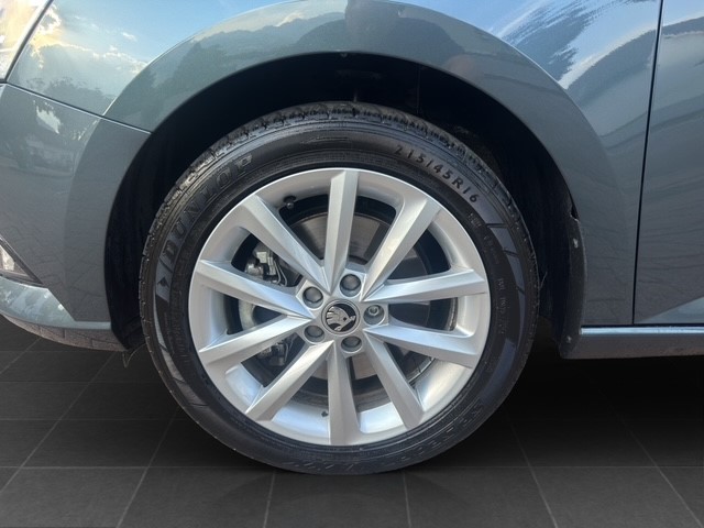 SKODA Fabia 1.0 TSI Soleil DSG-image-11