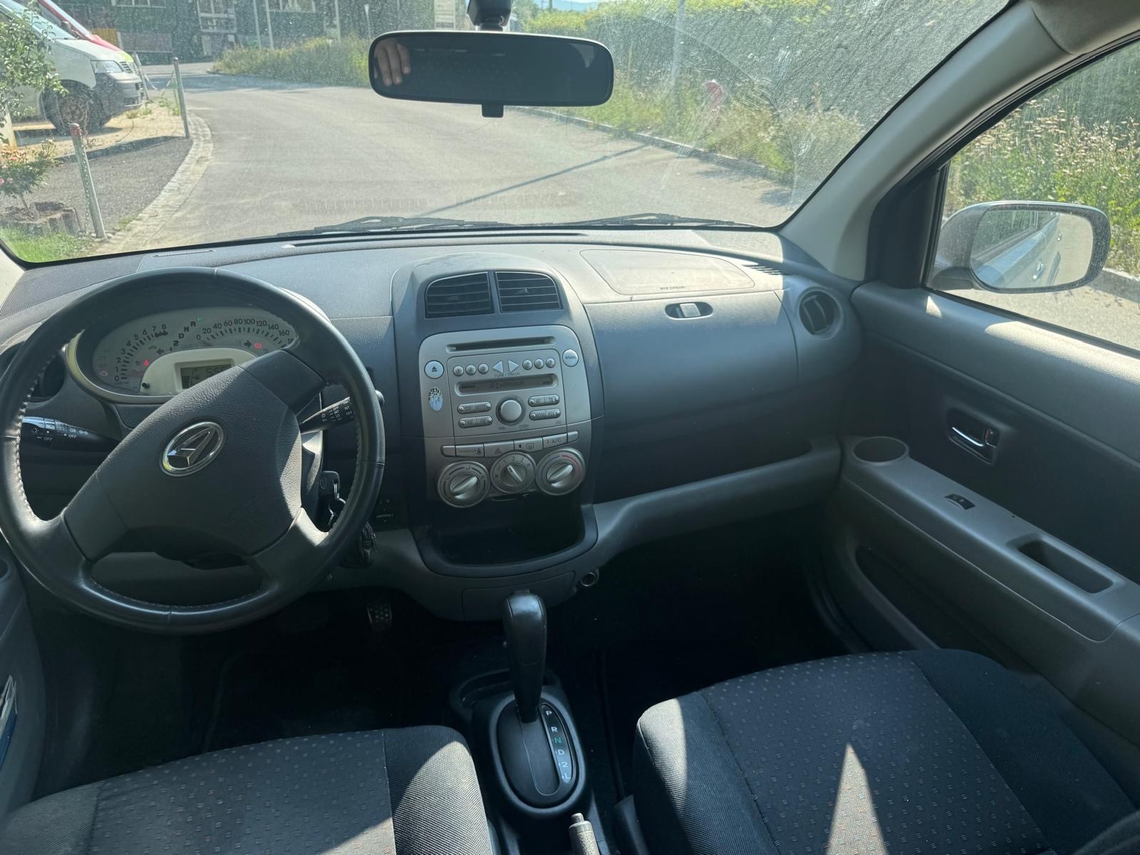 DAIHATSU Sirion 1.3 eco-4WD Automatic-image-2