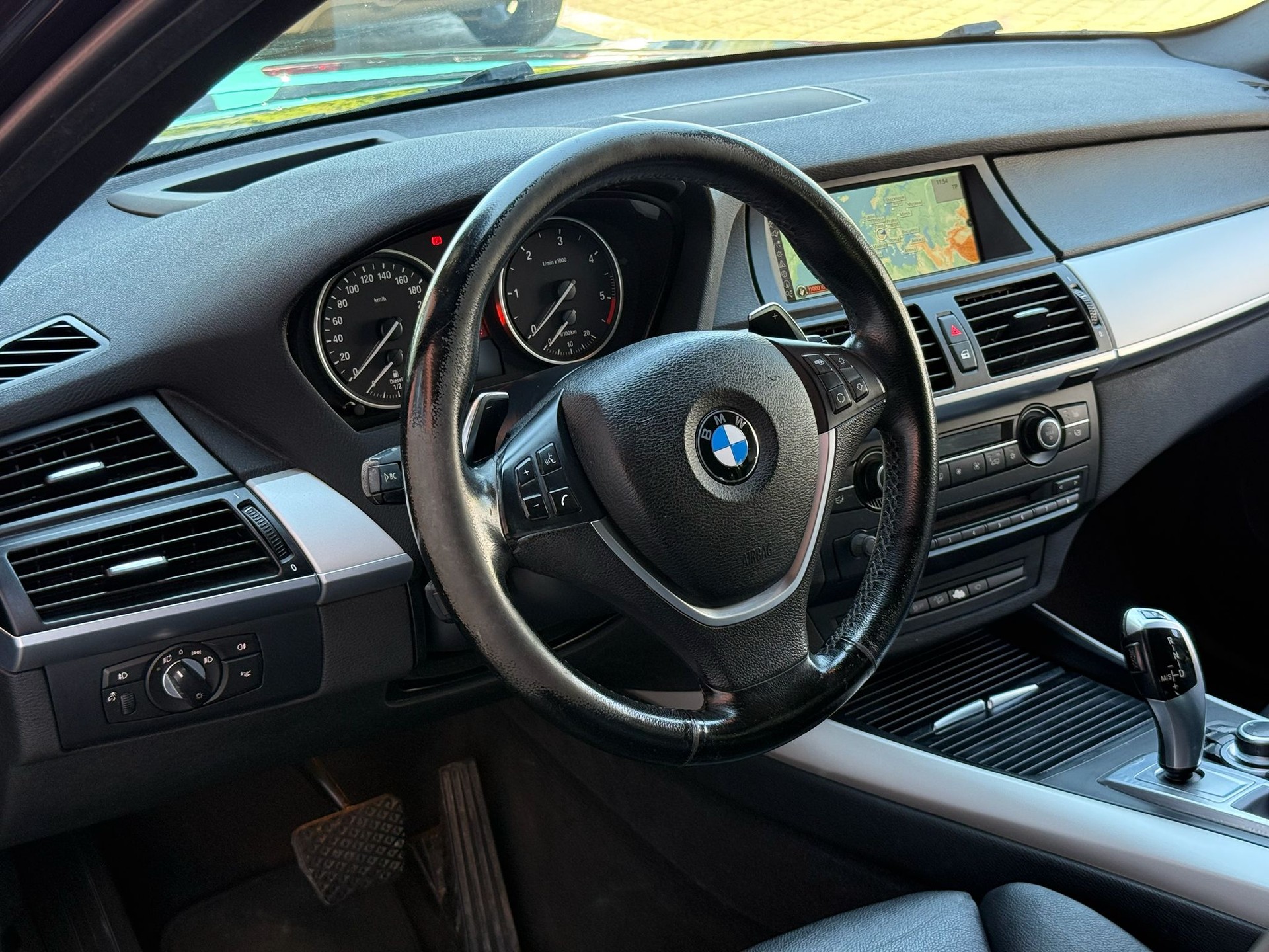 BMW X5 xDrive 40d Steptronic-image-10
