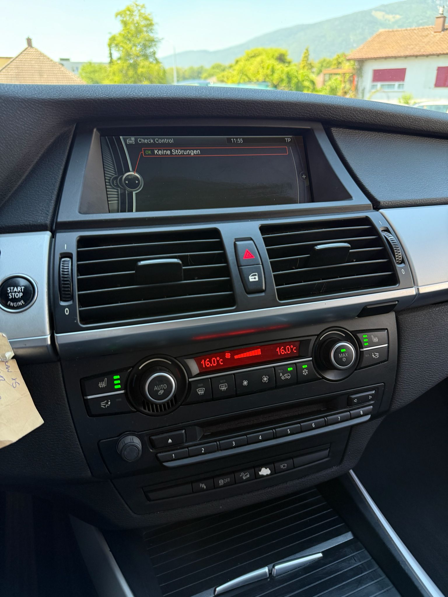 BMW X5 xDrive 40d Steptronic-image-13