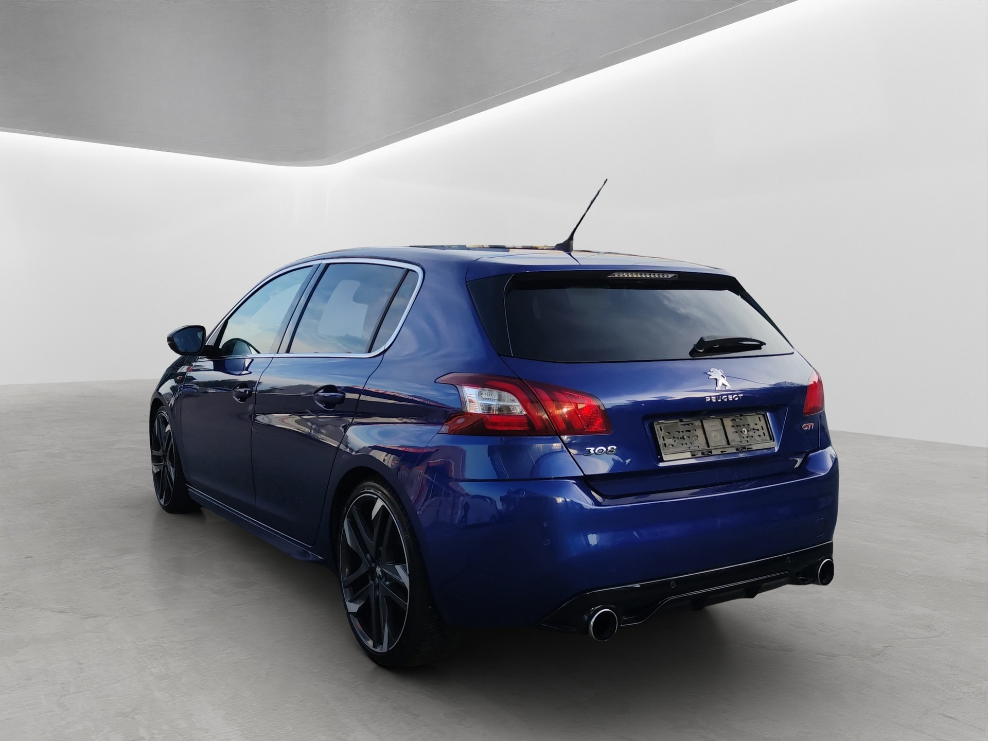 PEUGEOT 308 1.6 GTi-image-3