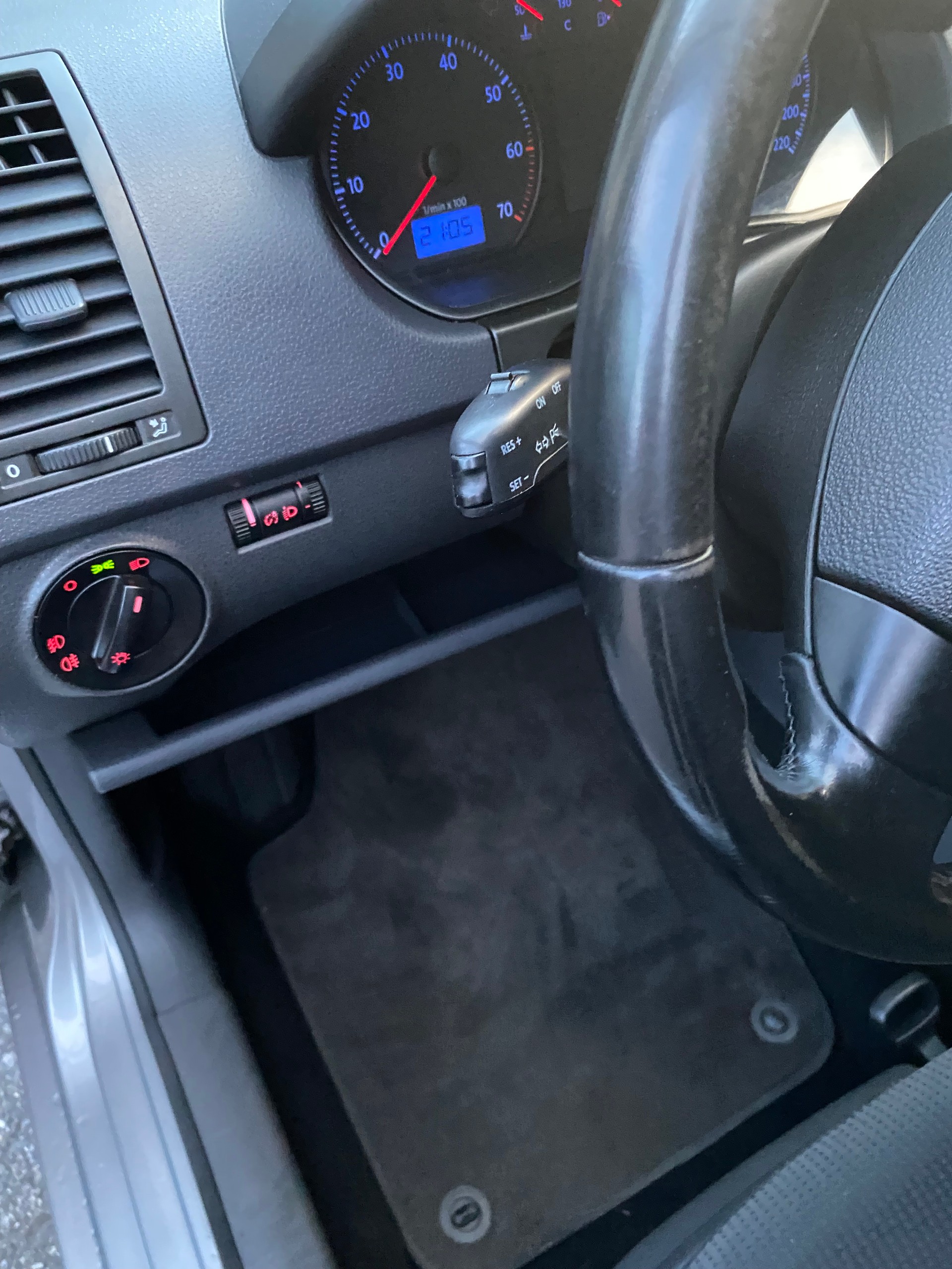 VW Polo 1.2 12V Comfortline-image-10