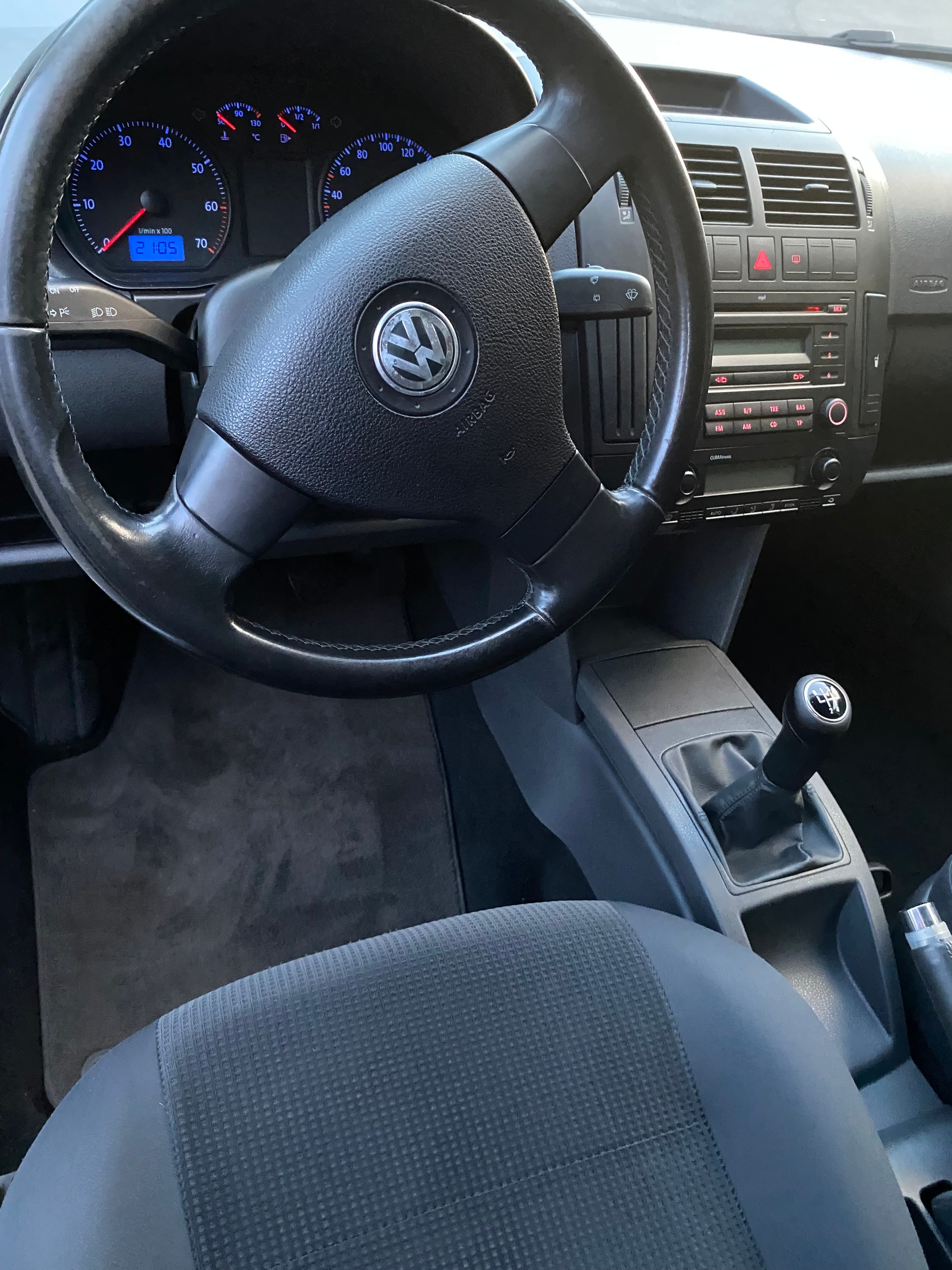 VW Polo 1.2 12V Comfortline-image-12