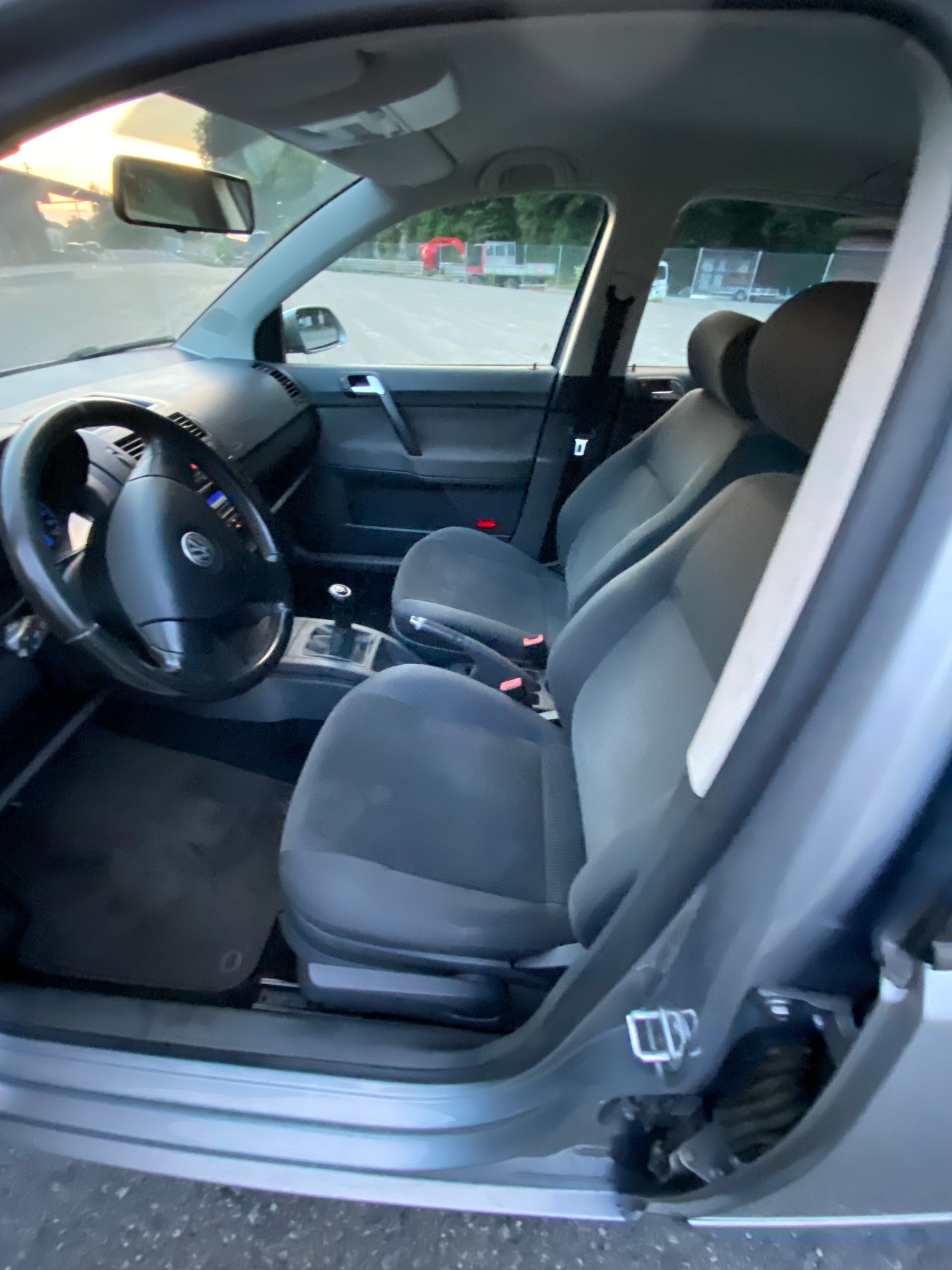VW Polo 1.2 12V Comfortline-image-8