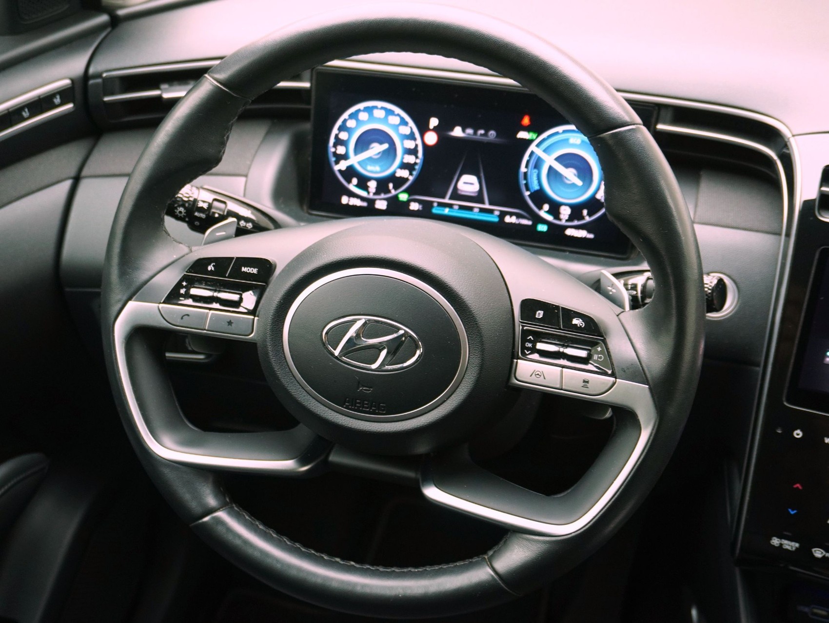 HYUNDAI Tucson 1.6 T-GDi HEV Vertex 4WD-image-11