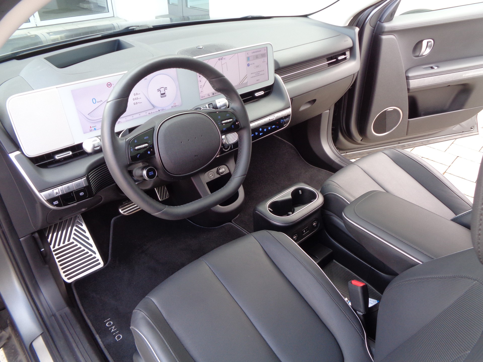 HYUNDAI Ioniq 5 77kWh Vertex 4WD-image-6
