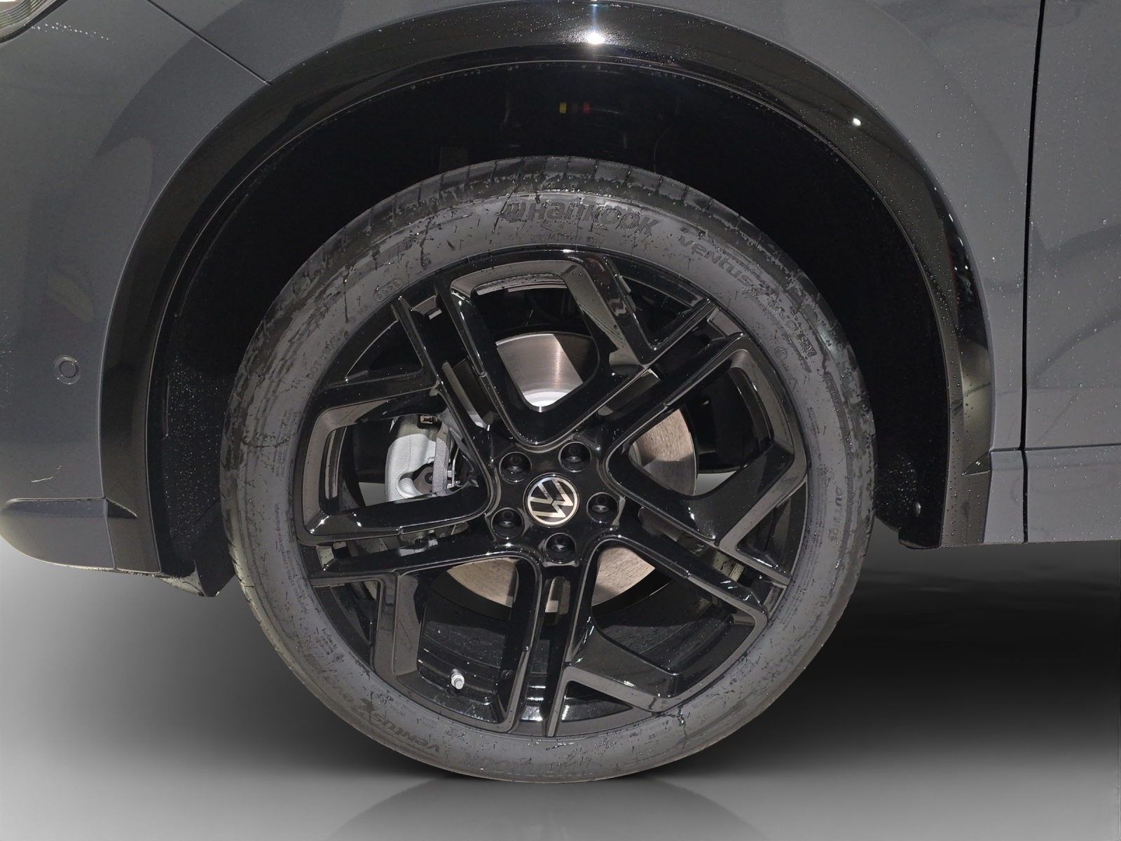 VW Tiguan 2.0 TDI SCR R-Line 4Motion DSG-image-15