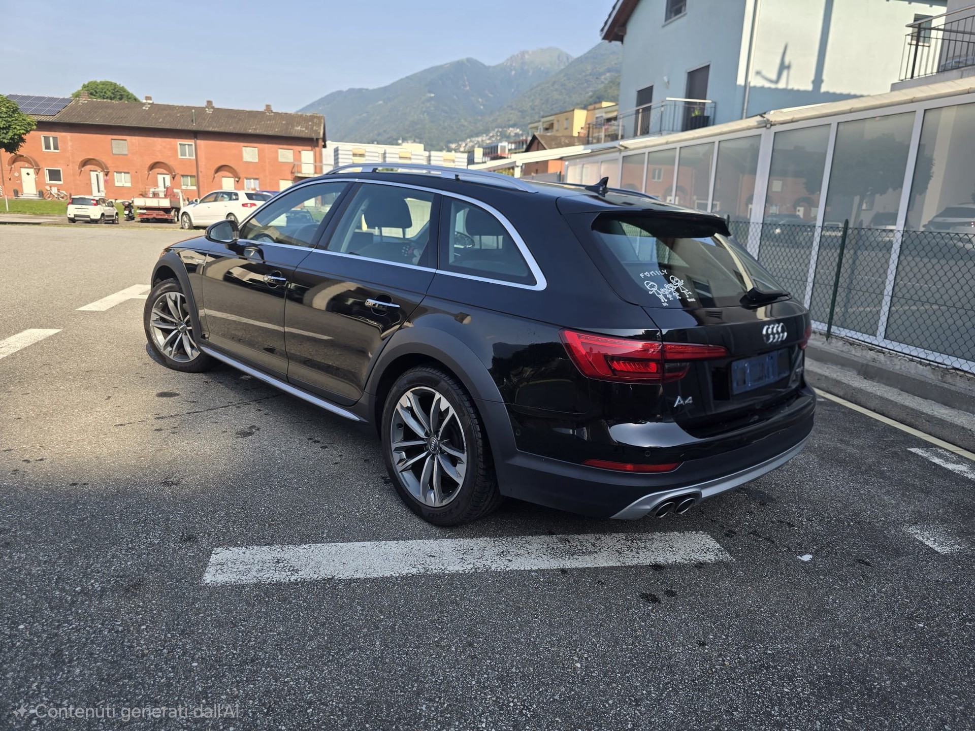 AUDI 2.0 TDI 190 quattro S-Tronic-image-1