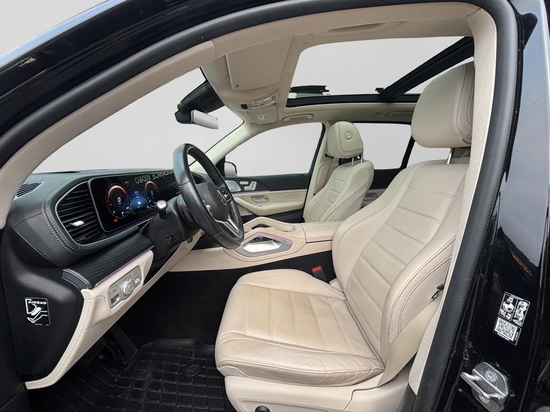 MERCEDES-BENZ GLE 350 e AMG Line 4matic-image-3
