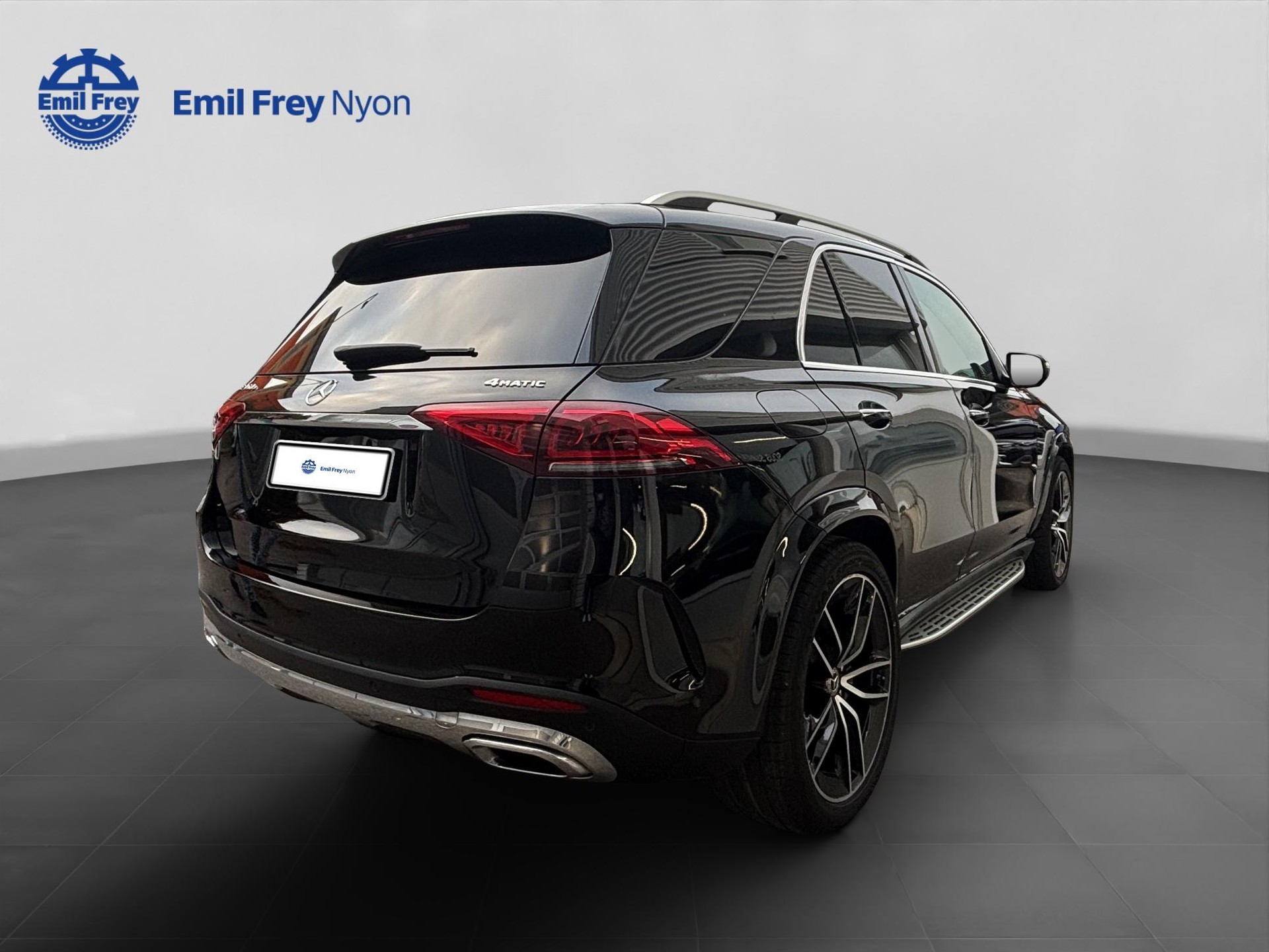 MERCEDES-BENZ GLE 350 e AMG Line 4matic-image-2
