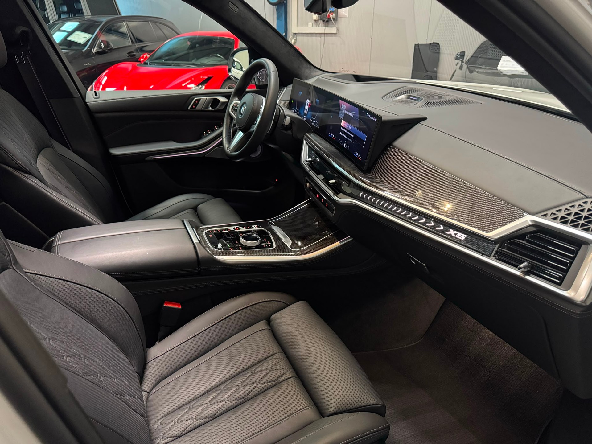 BMW X5 50e xDrive SAG-image-9